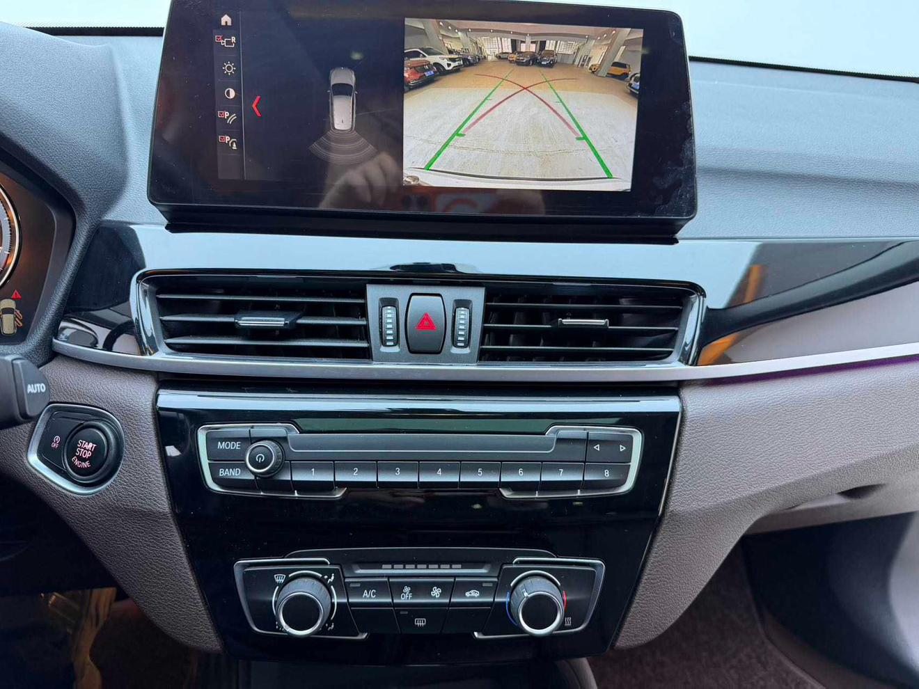 BMW X1 2021, фото 11