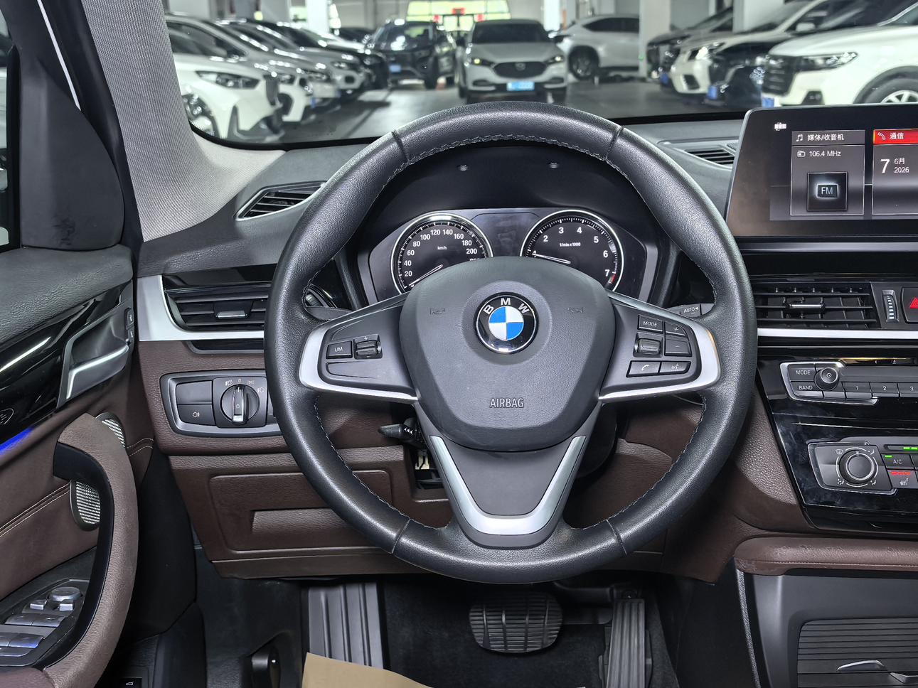 BMW X1 2022, фото 12