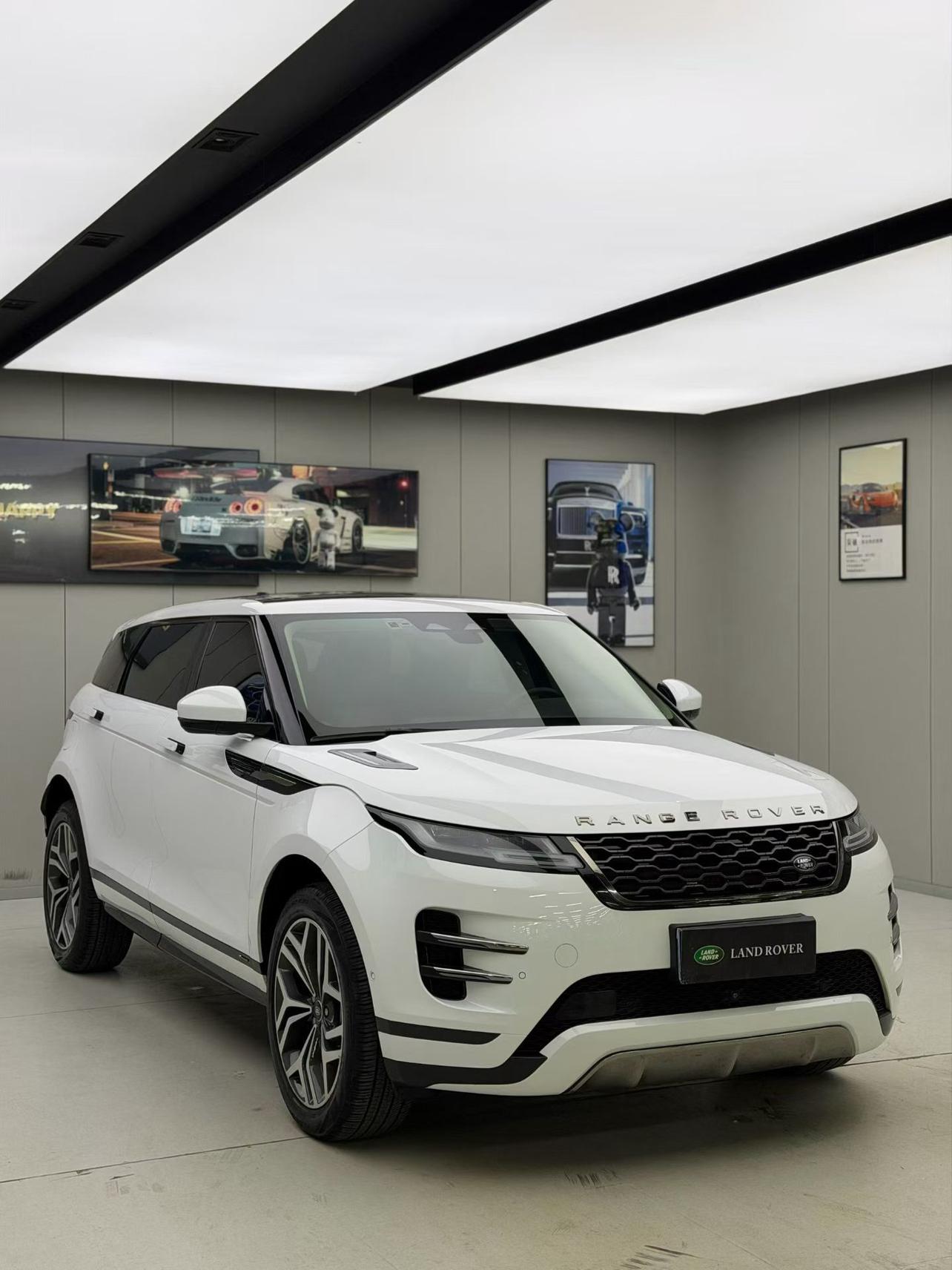 Land Rover Evoque 2021, фото 3