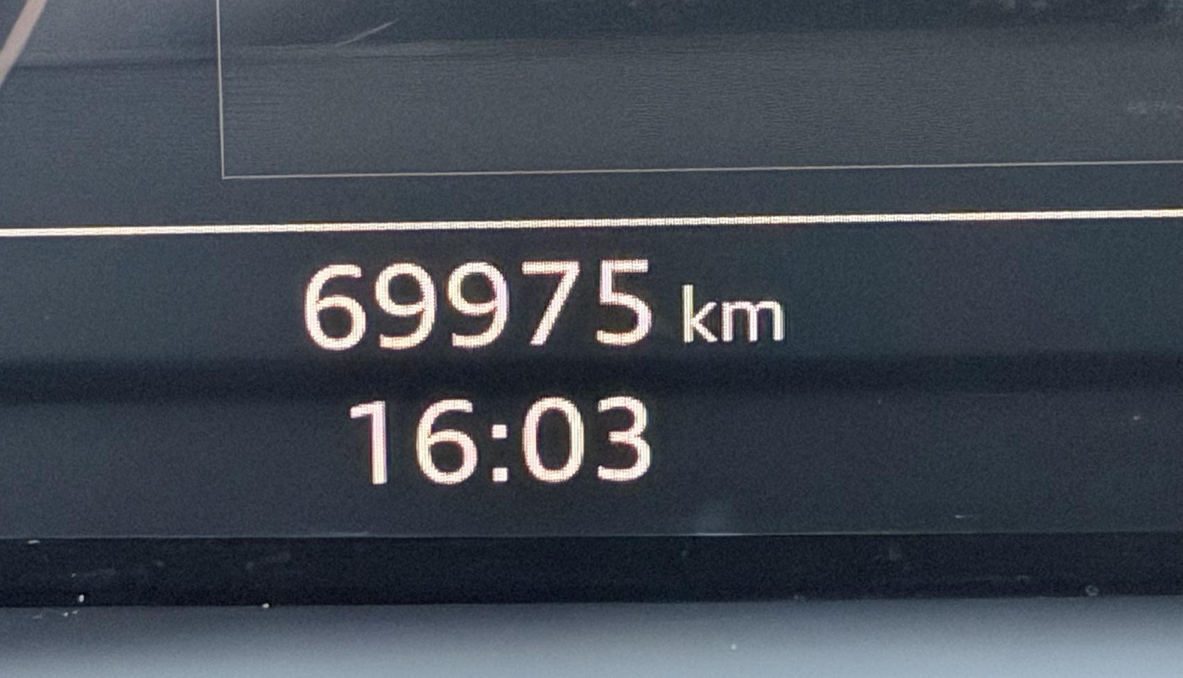 Audi Q3 2022, фото 12