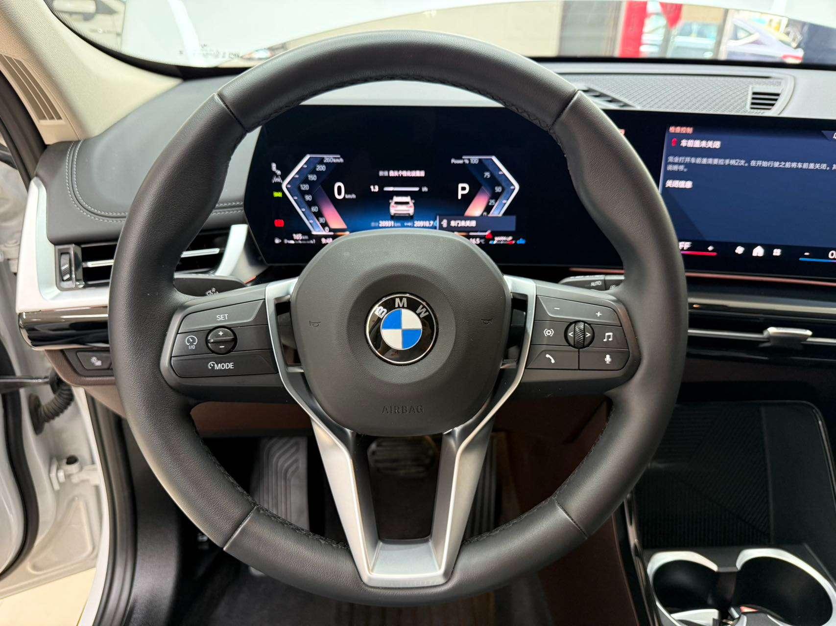 BMW X1 2023, фото 11