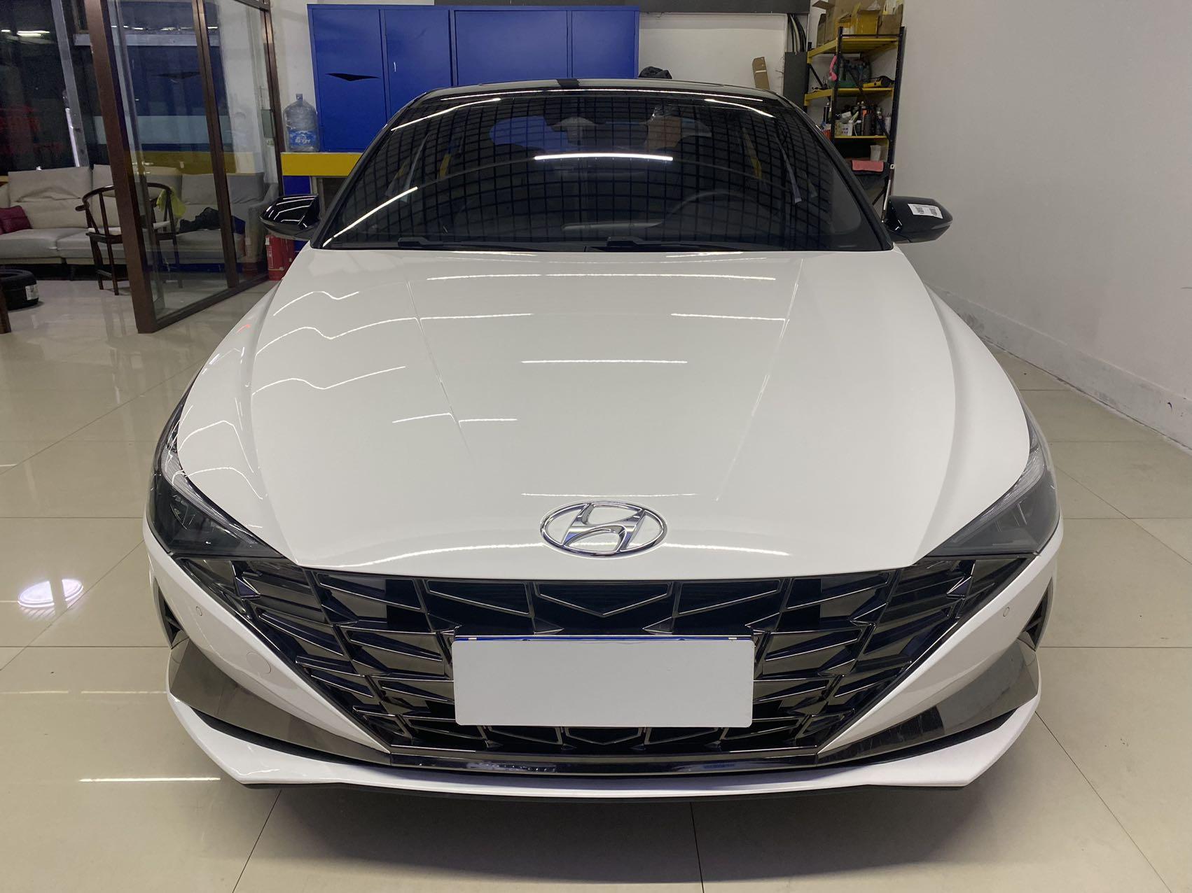 Hyundai Elantra 2022, фото 2
