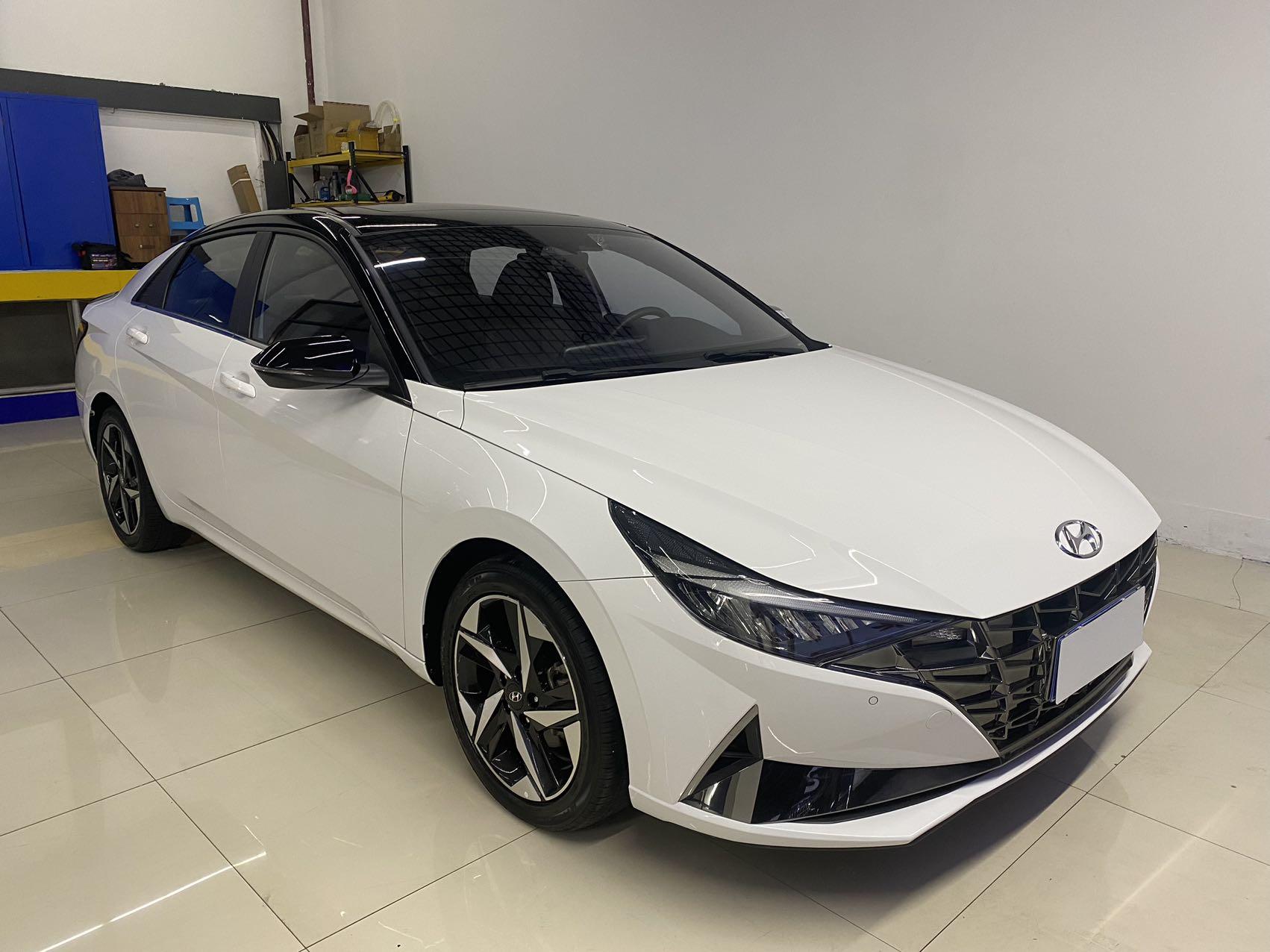 Hyundai Elantra 2022, фото 3