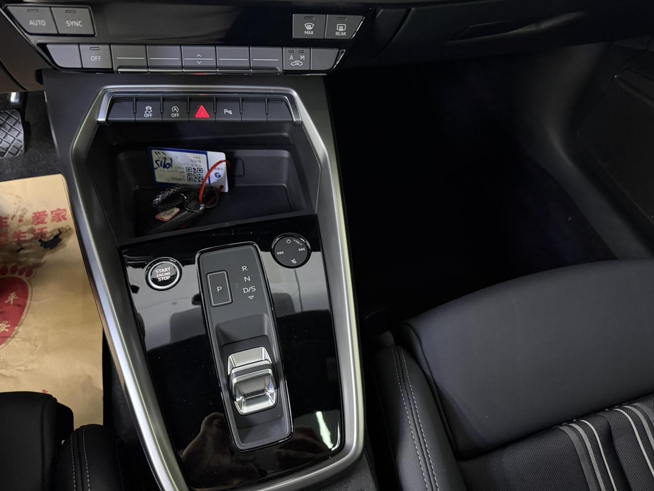 Audi A3 2023, фото 14