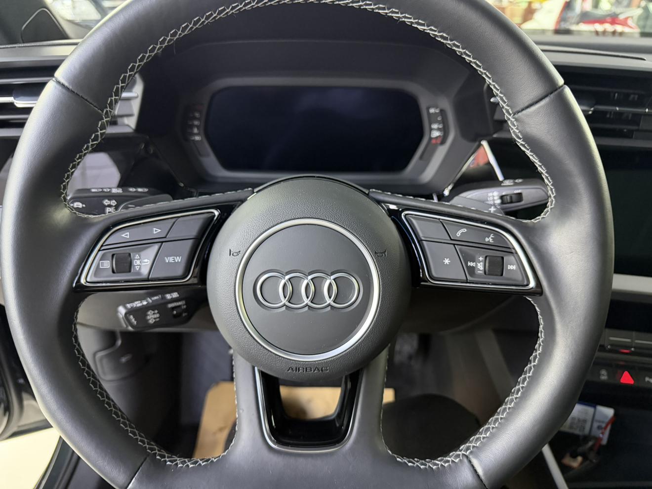 Audi A3 2023, фото 15