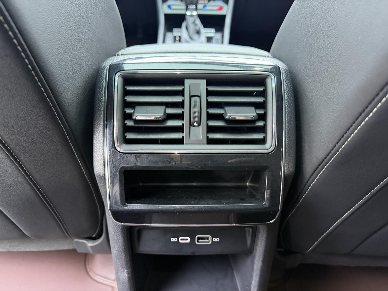 Skoda Superb 2024, фото 16