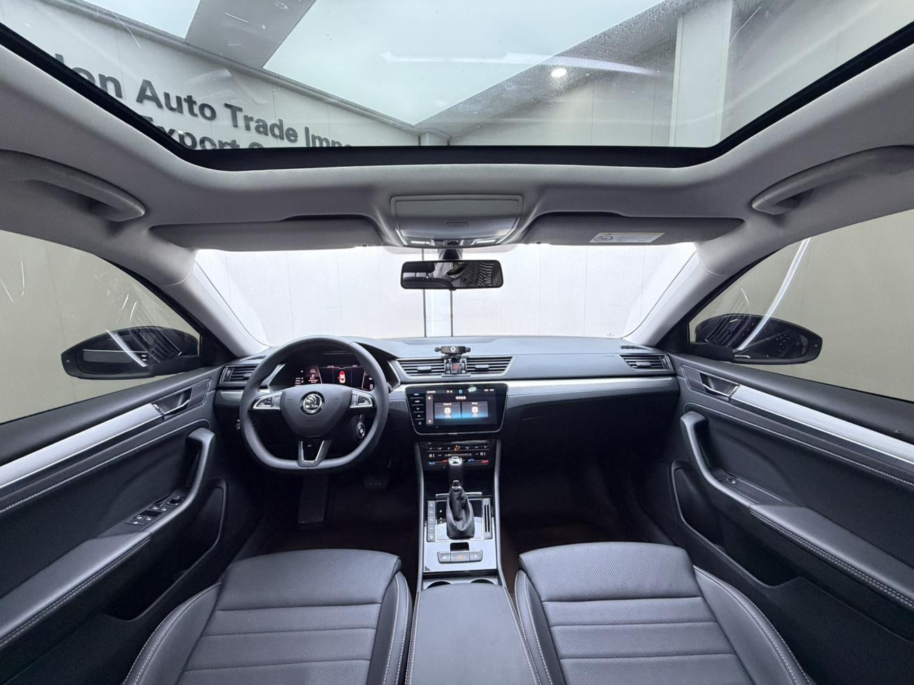 Skoda Superb 2024, фото 17