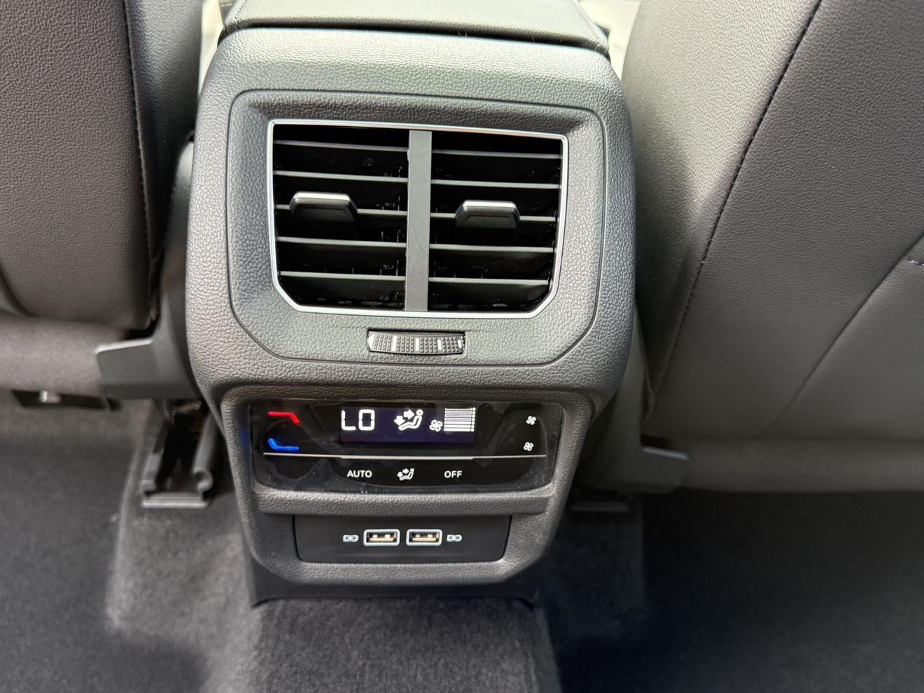 Volkswagen Tayron 2022, фото 15