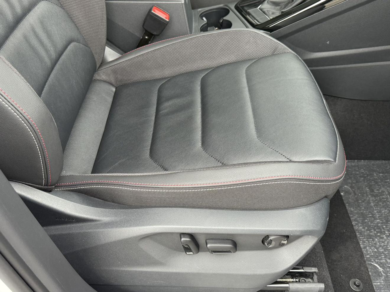 Volkswagen Tayron 2022, фото 17
