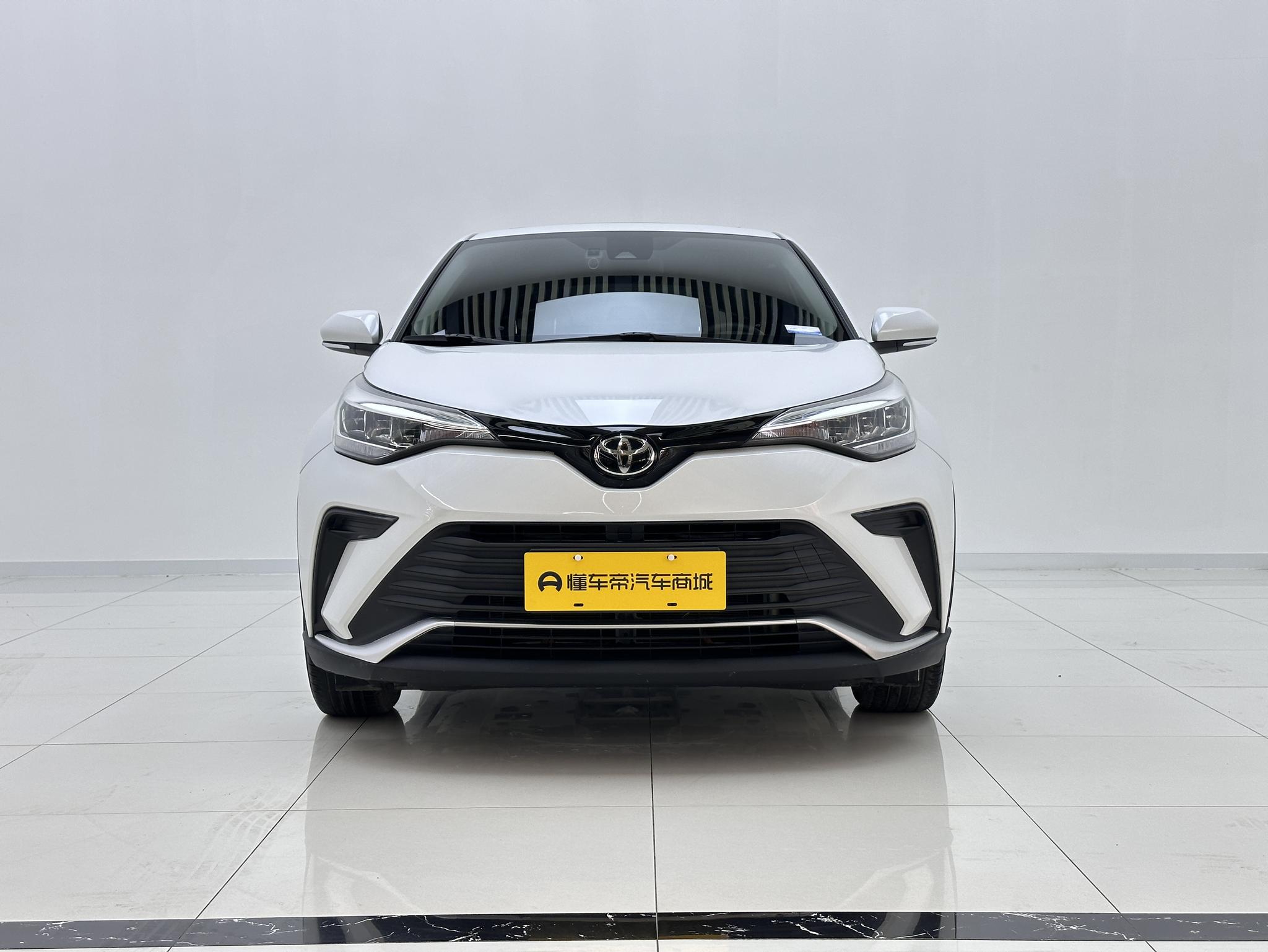 Toyota C-HR 2021, фото 2