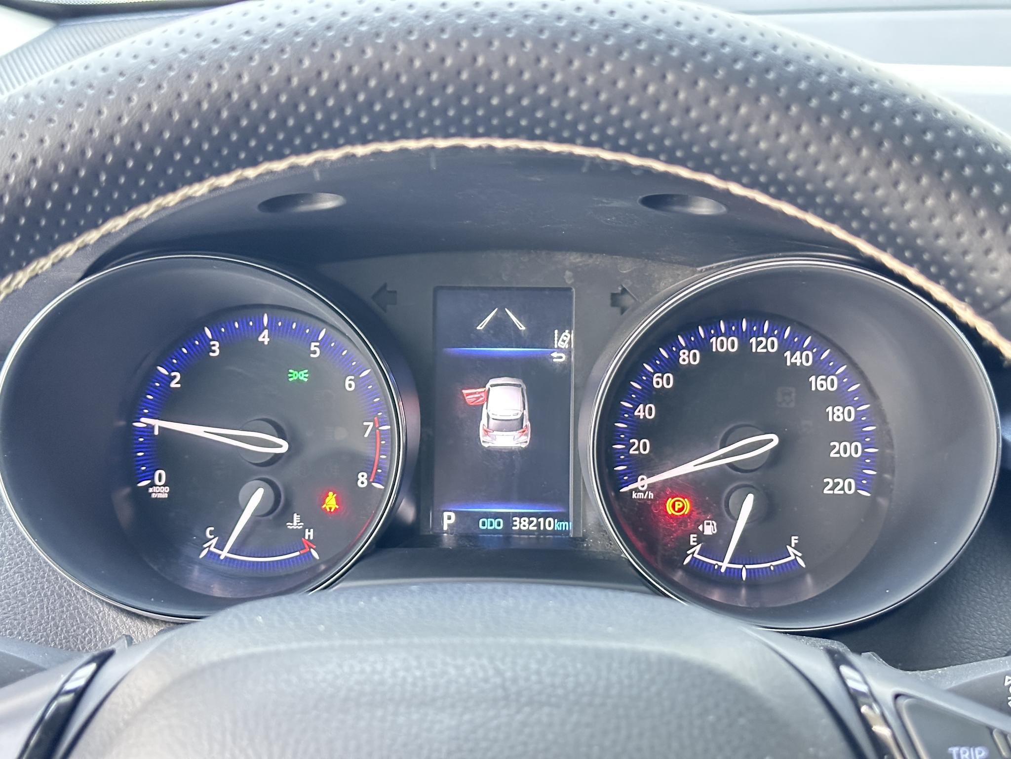 Toyota C-HR 2021, фото 10