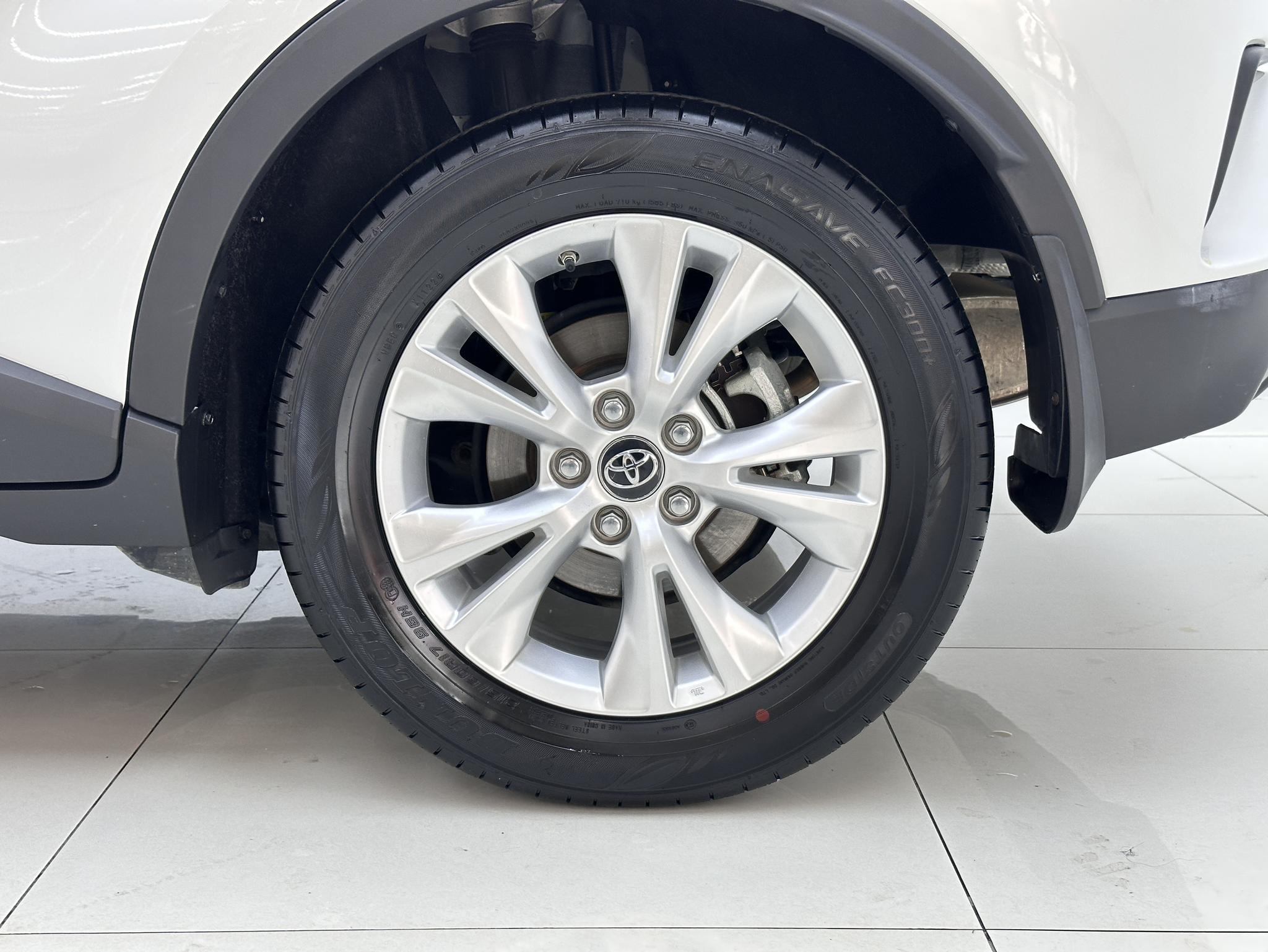 Toyota C-HR 2021, фото 16