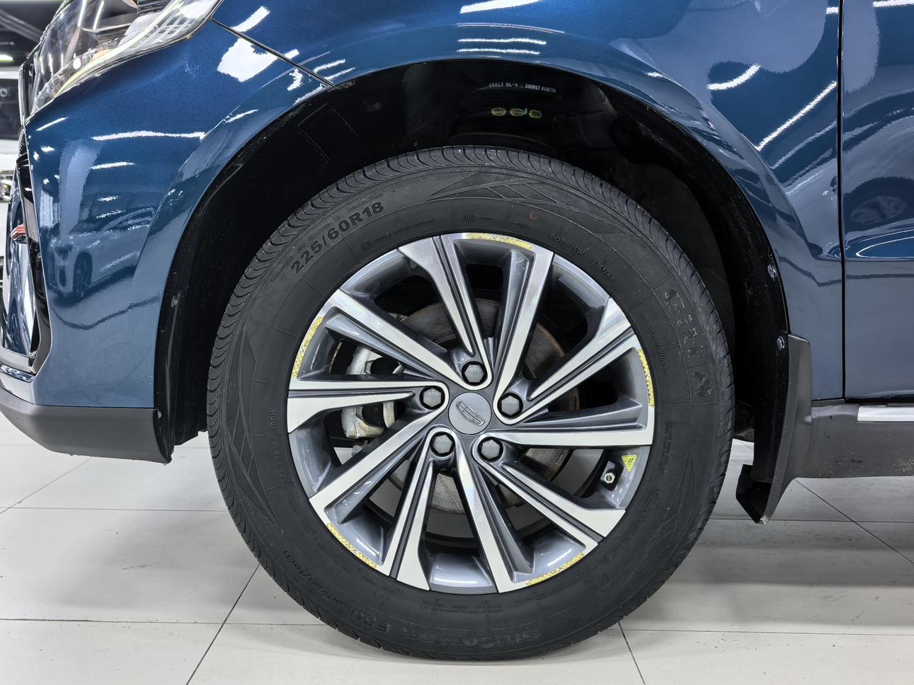 Geely Emgrand X6 2021, фото 6