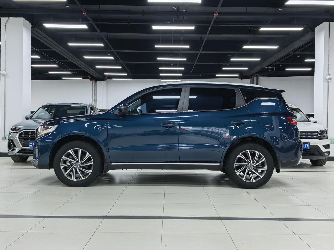 Geely Emgrand X6 2021, фото 7