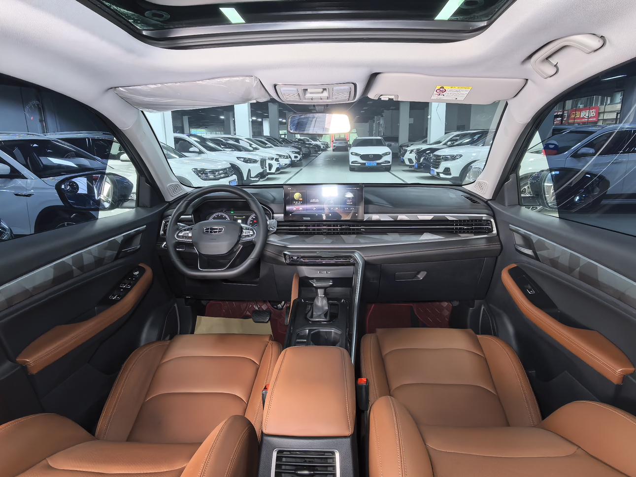Geely Emgrand X6 2021, фото 14