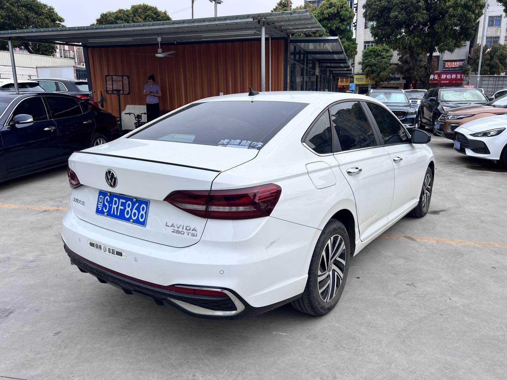 Volkswagen Lavida 2023, фото 3