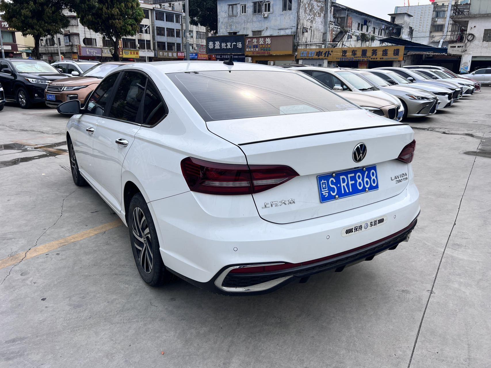 Volkswagen Lavida 2023, фото 4