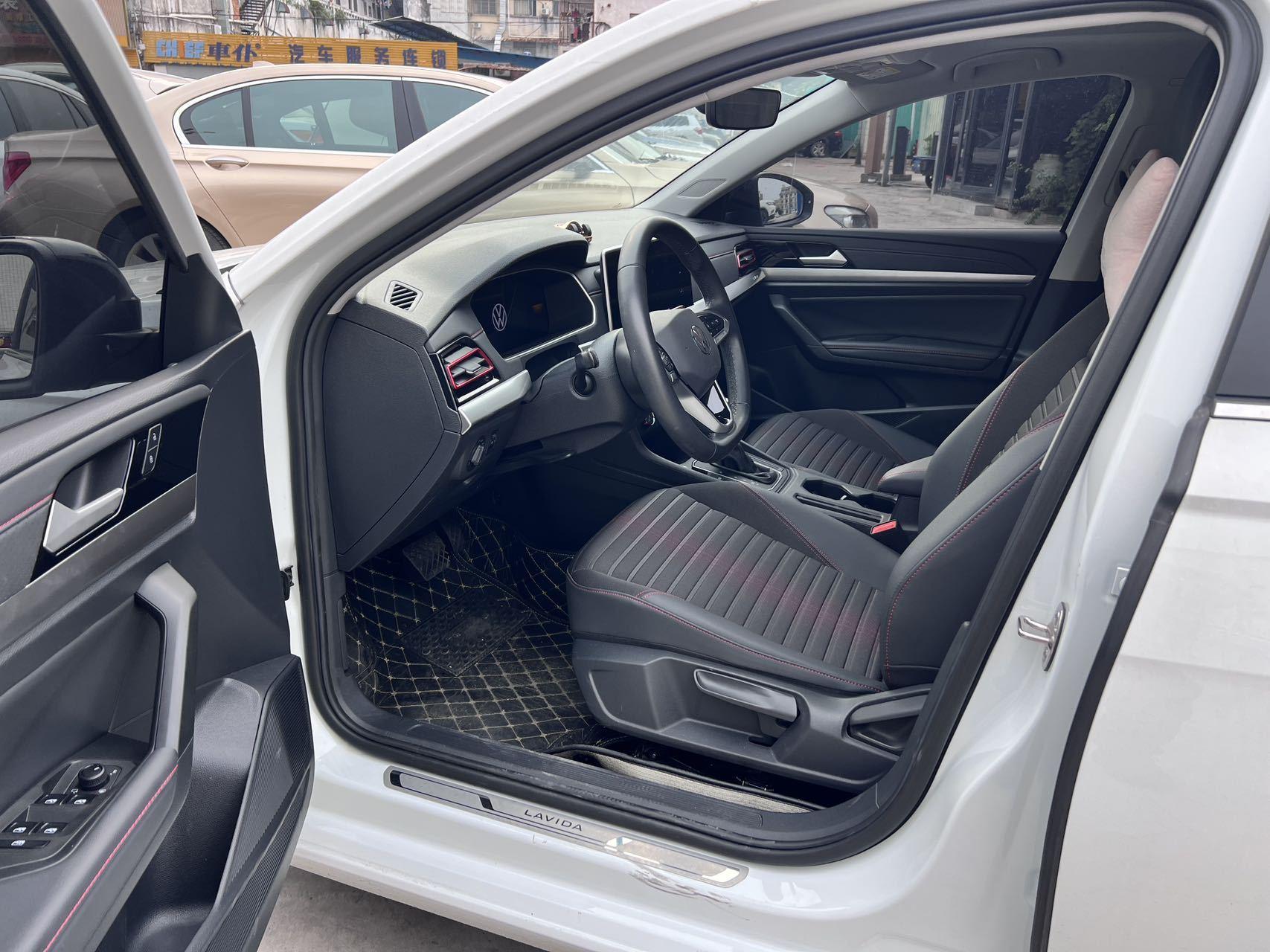 Volkswagen Lavida 2023, фото 7