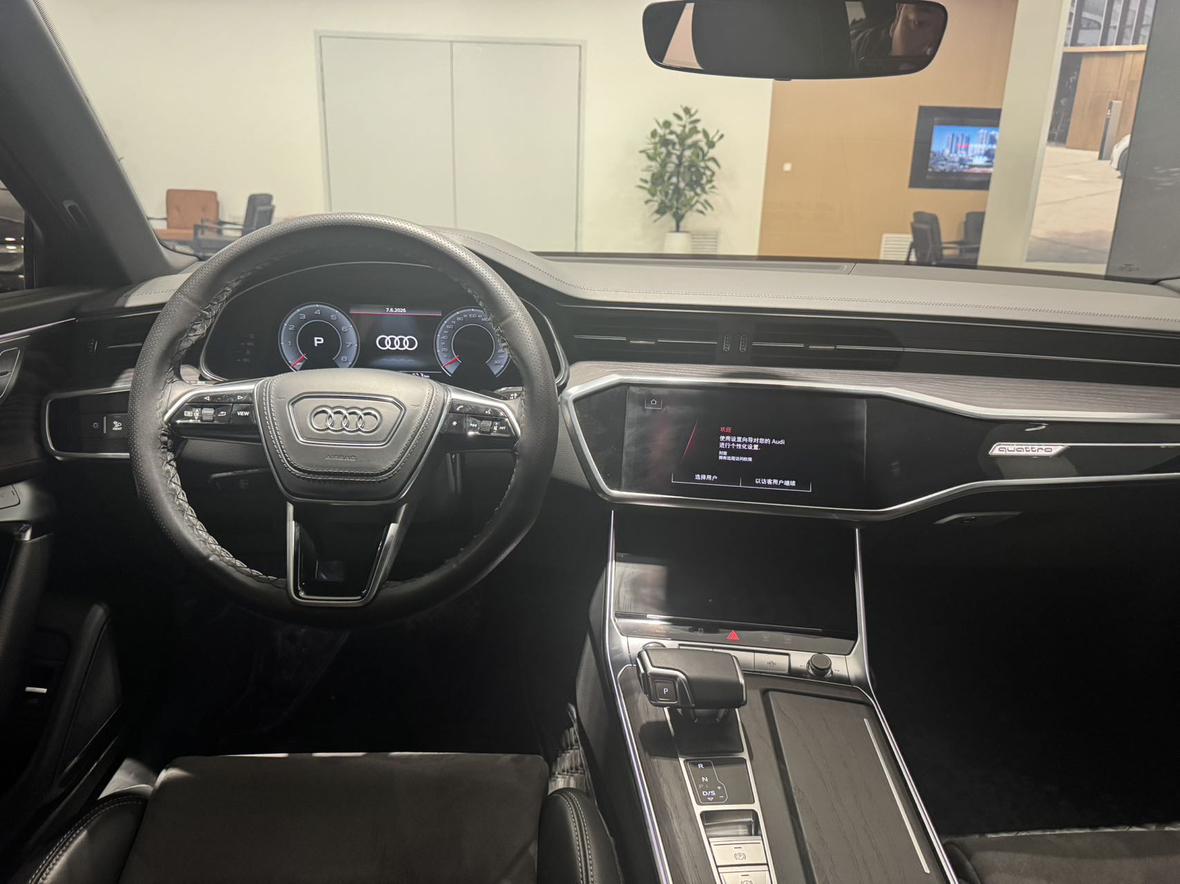 Audi A6L 2023, фото 6