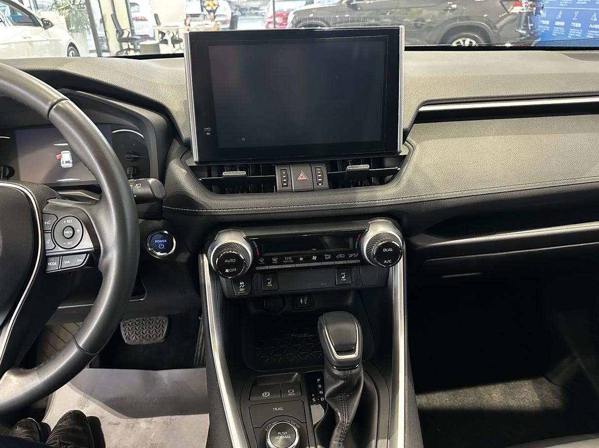 Toyota RAV4 2021, фото 16