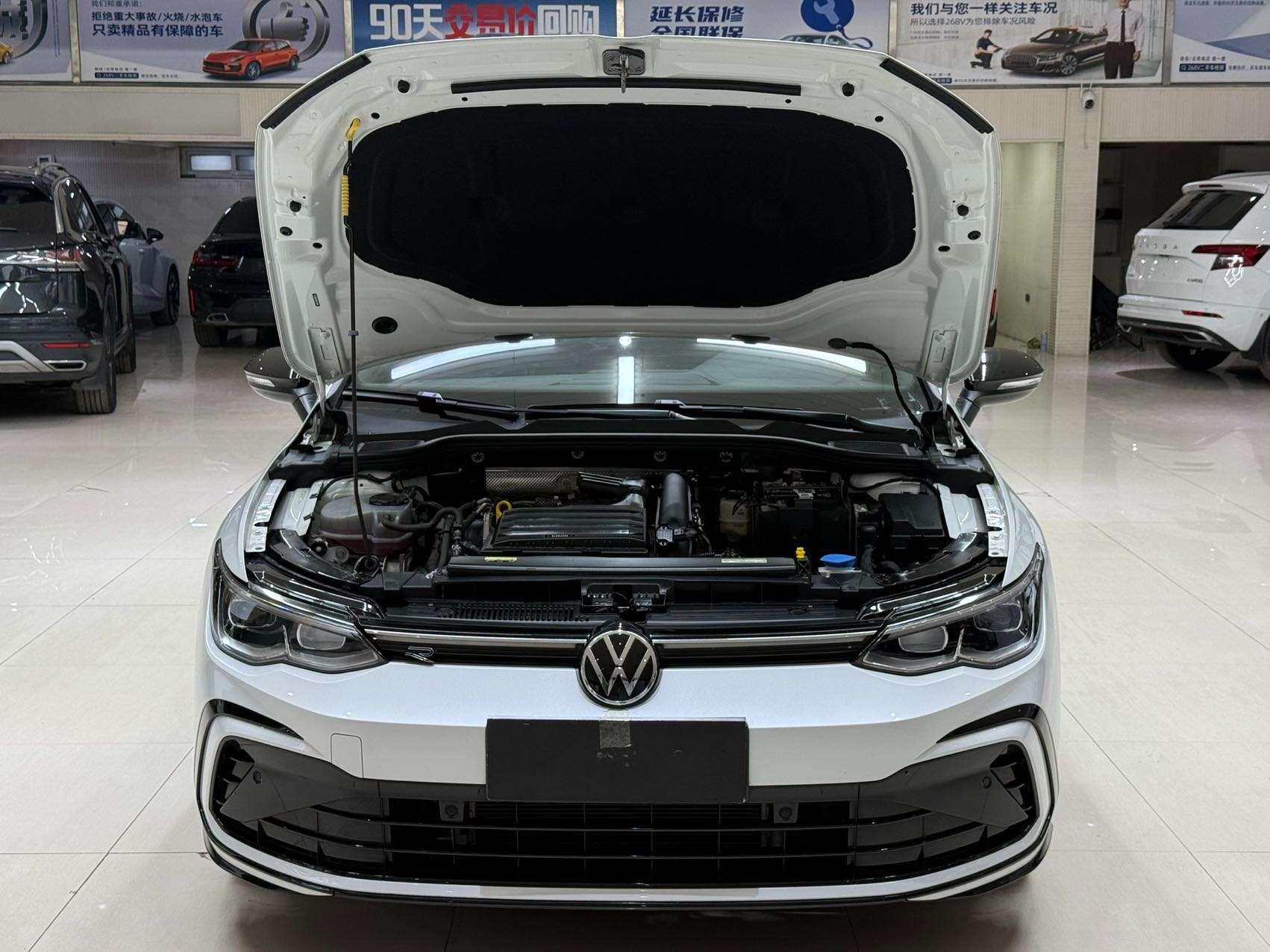 Volkswagen Golf 2023, фото 7