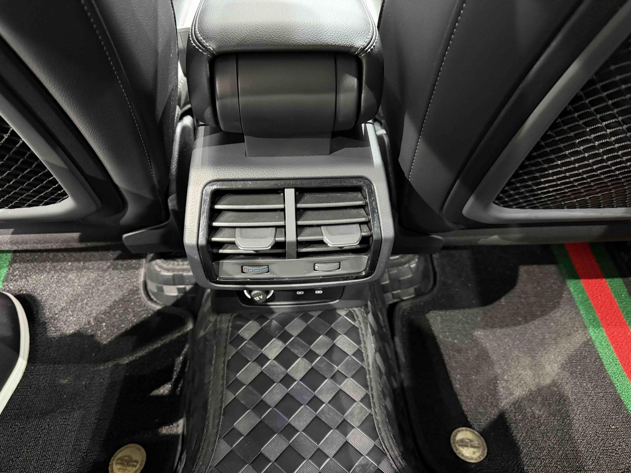 Audi Q3 2023, фото 17
