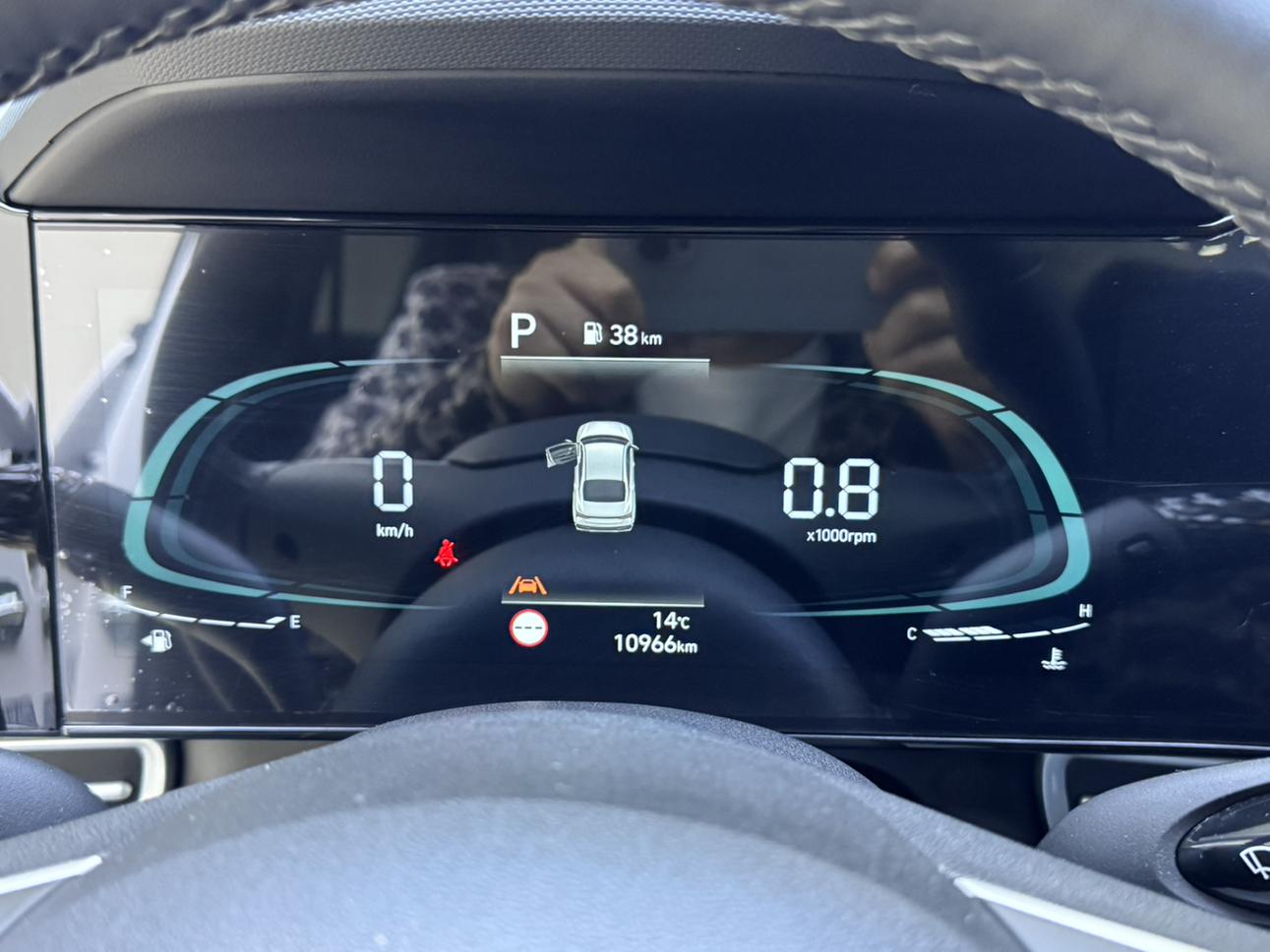 Hyundai Elantra 2023, фото 17