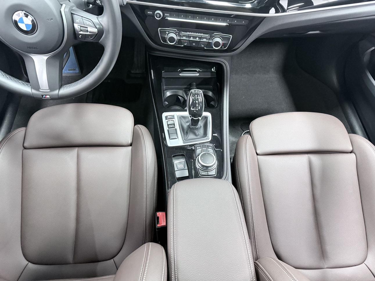 BMW 1 Series 2021, фото 14