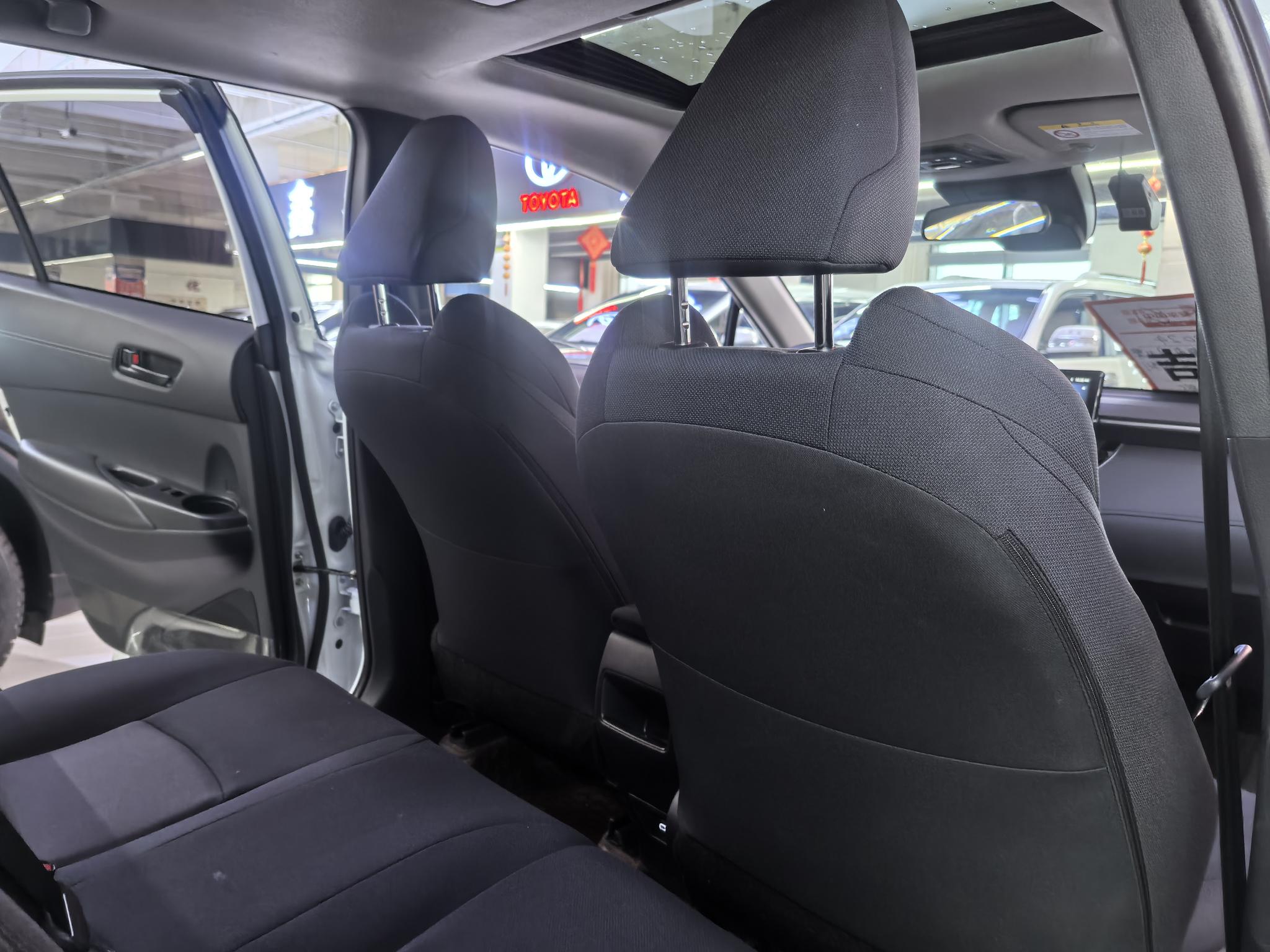 Toyota RAV4 2024, фото 14