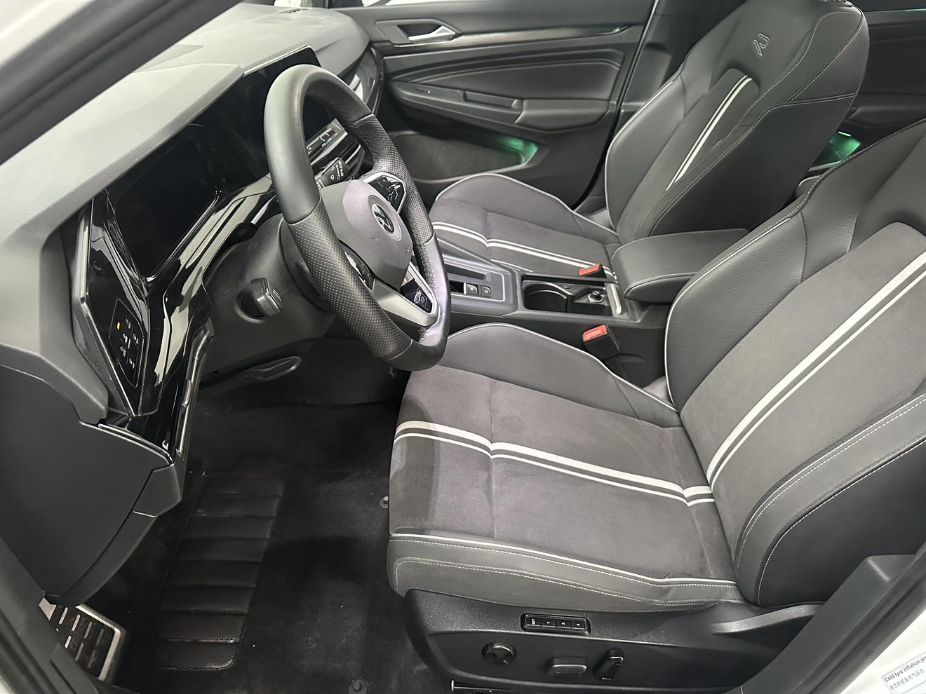 Volkswagen Golf 2021, фото 14