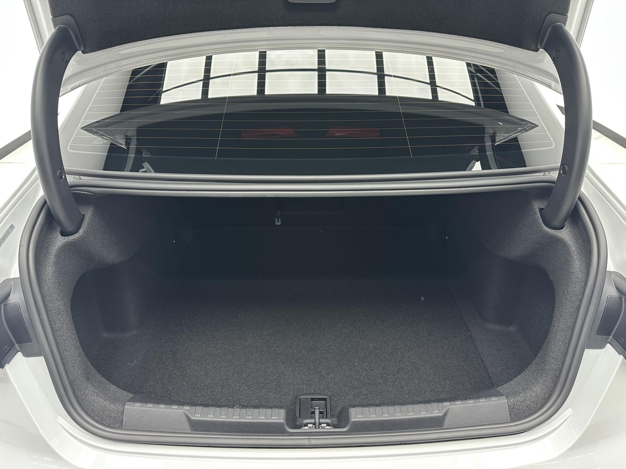 Audi A3 2022, фото 16