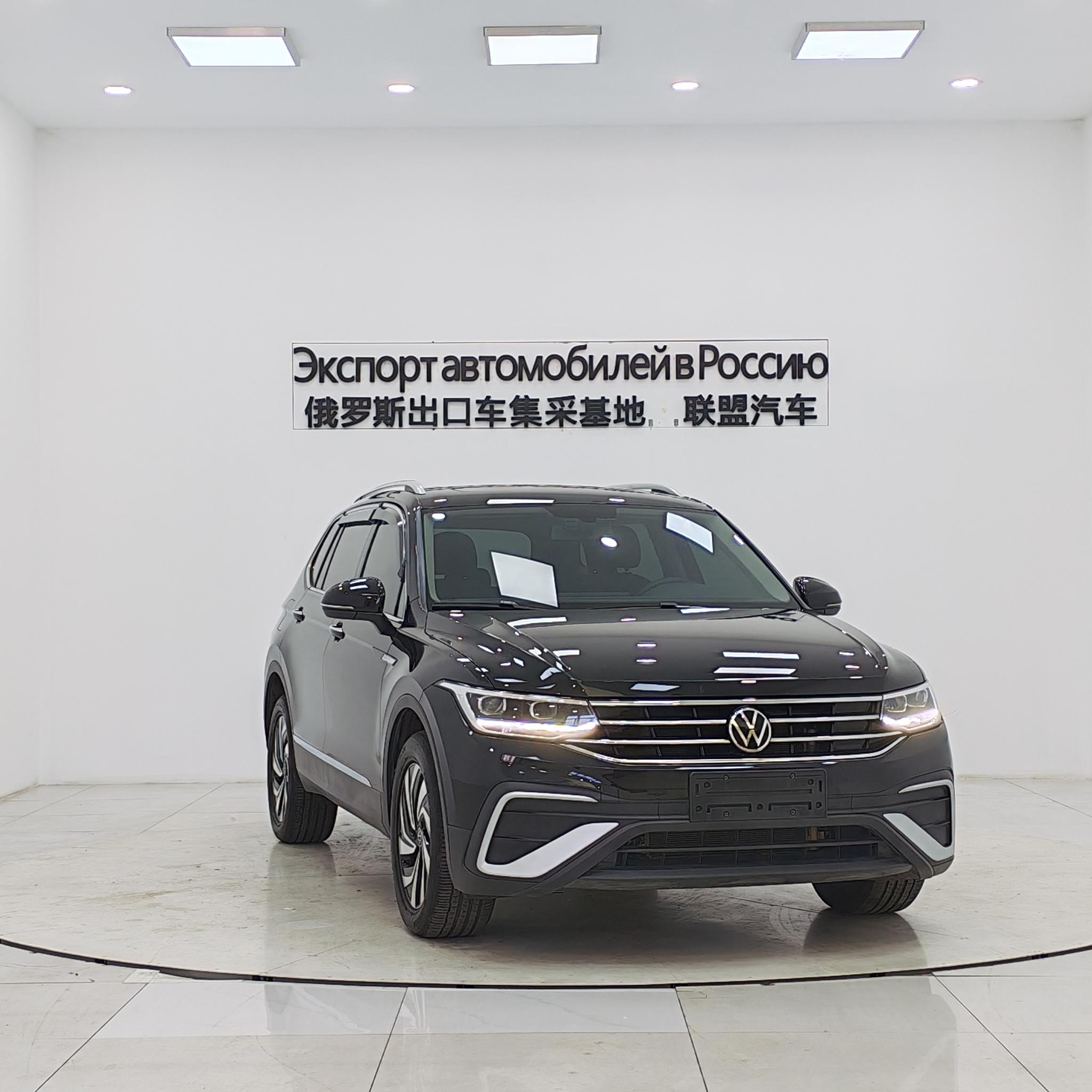 Volkswagen Tiguan 2023, фото 3