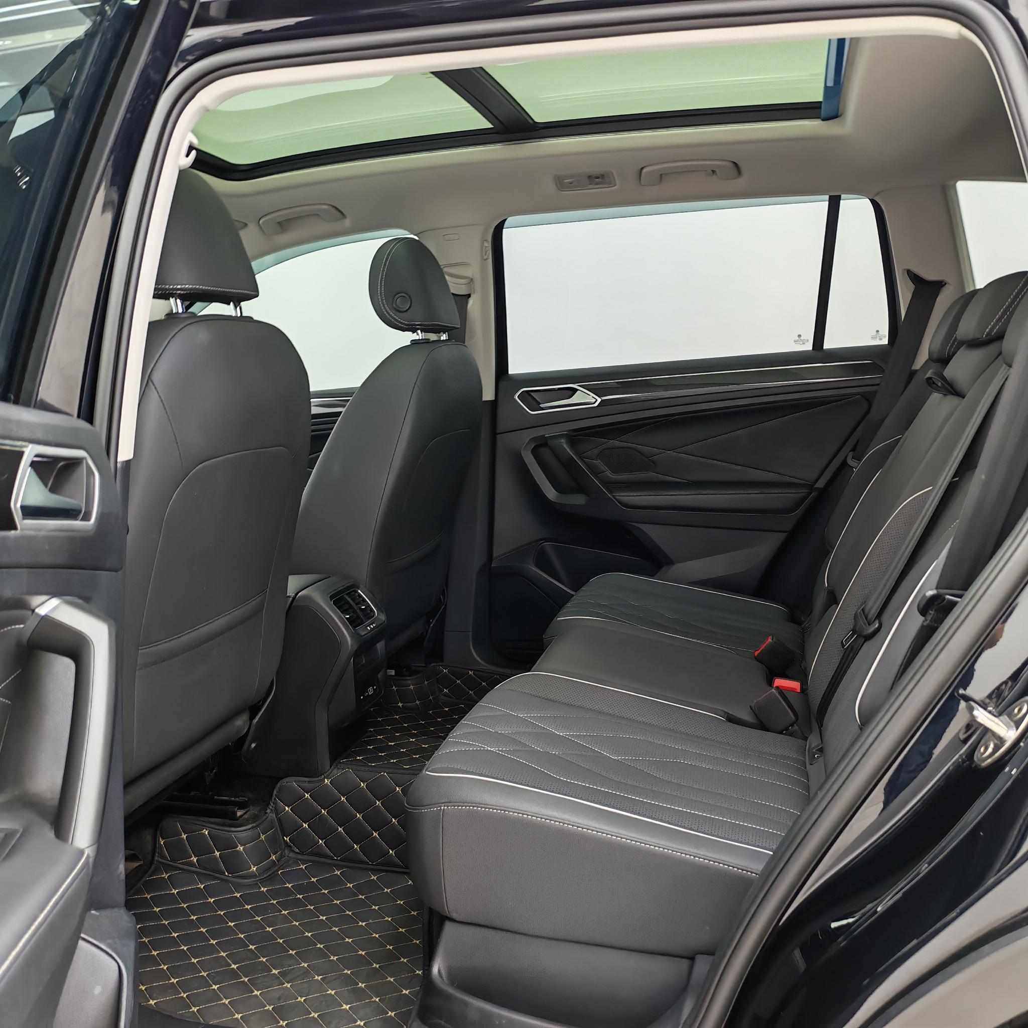 Volkswagen Tiguan 2023, фото 8