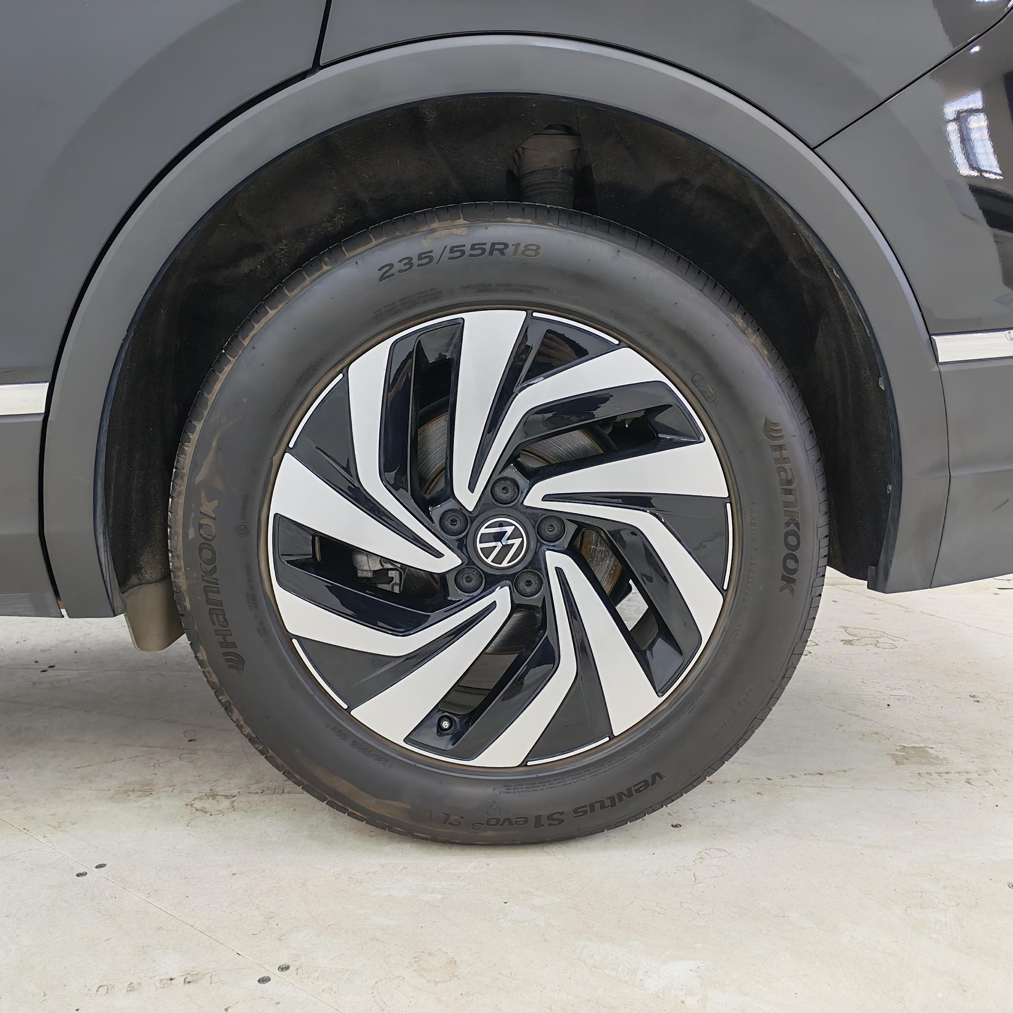 Volkswagen Tiguan 2023, фото 16