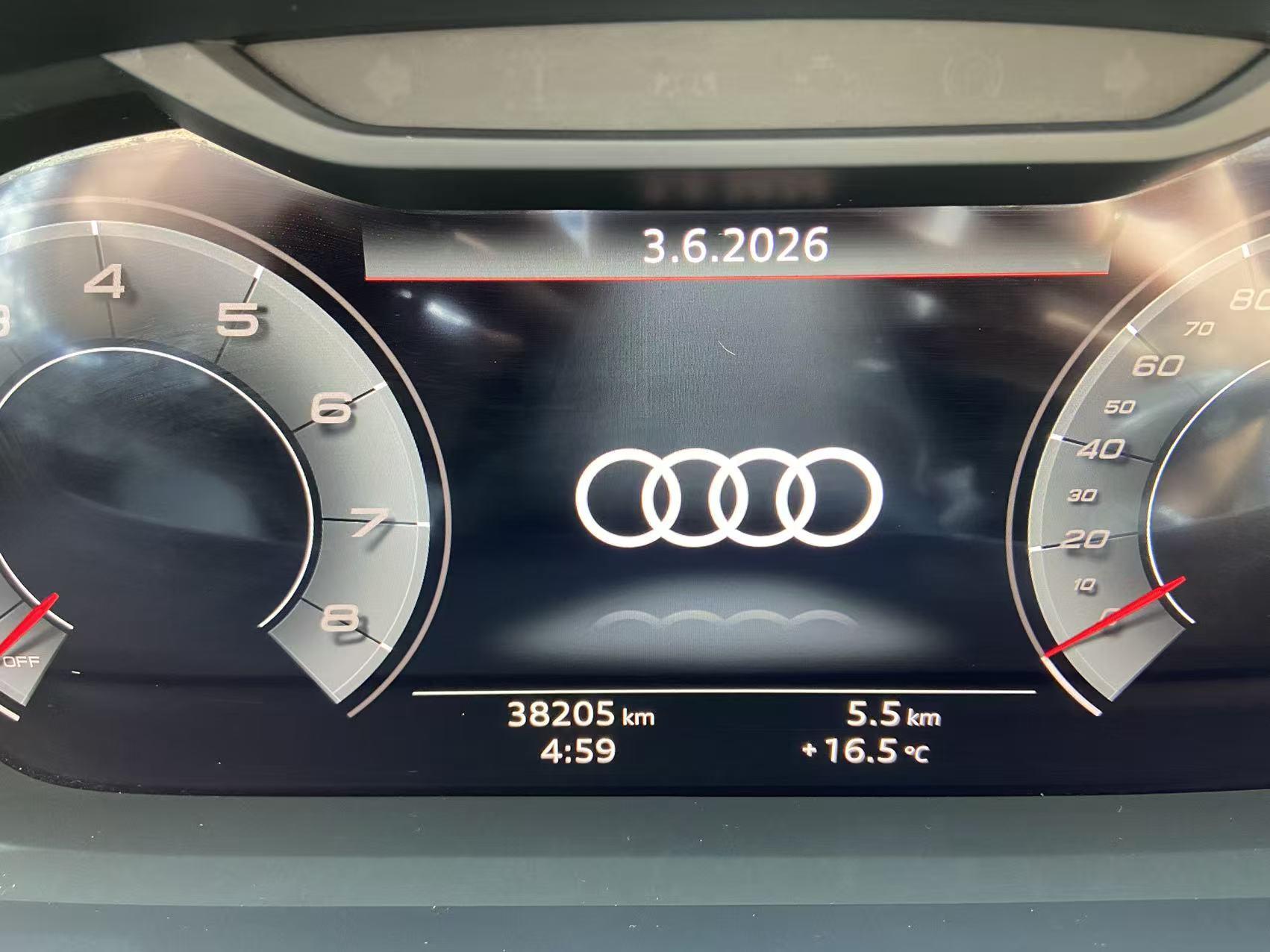 Audi Q3 2022, фото 7