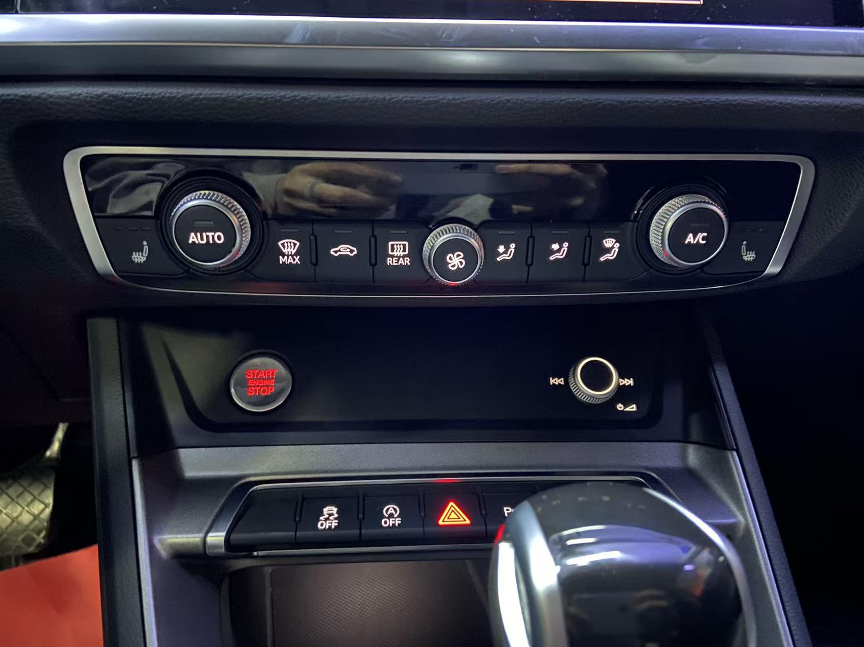 Audi Q3 2022, фото 11