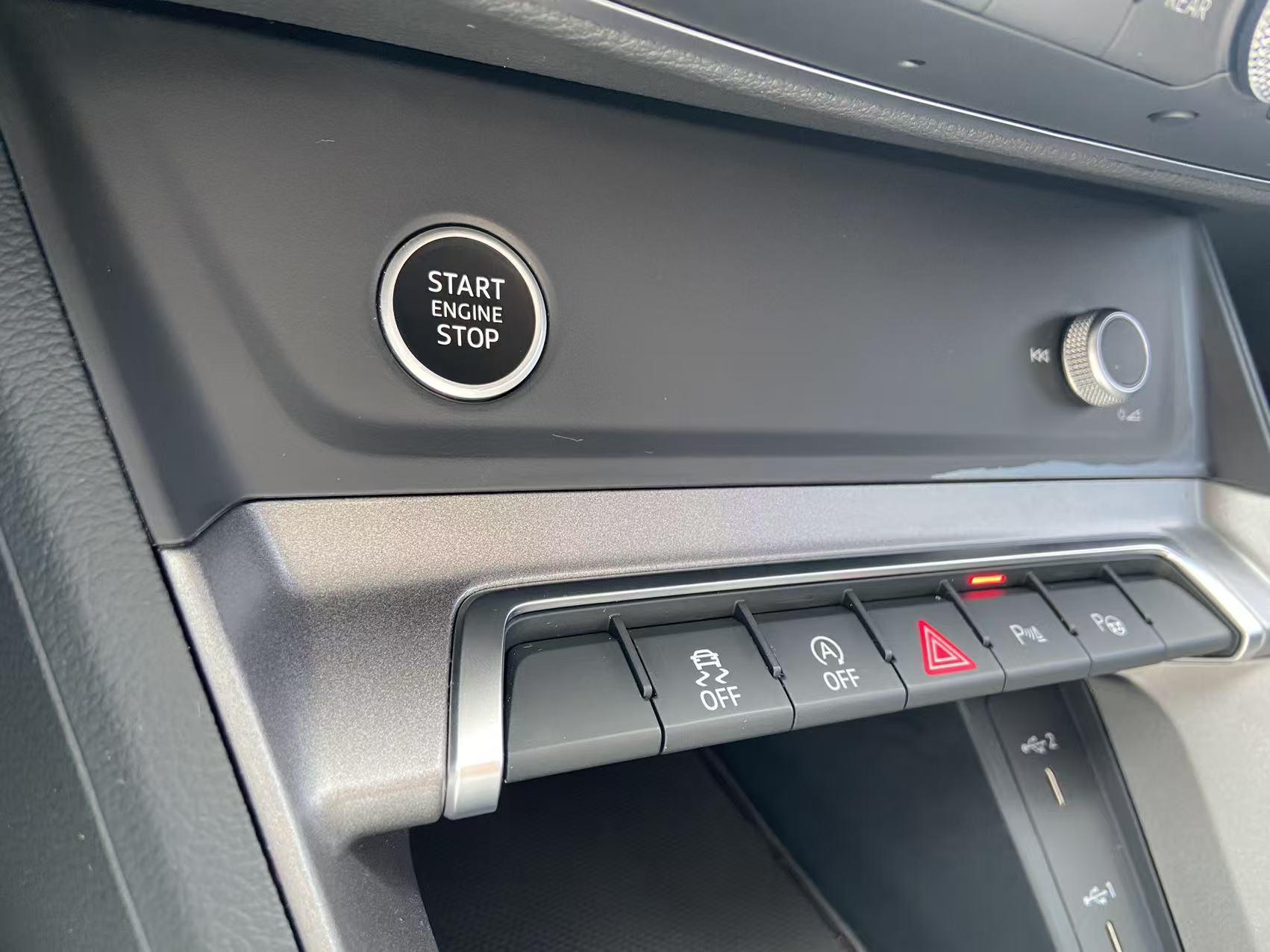 Audi Q3 2022, фото 12