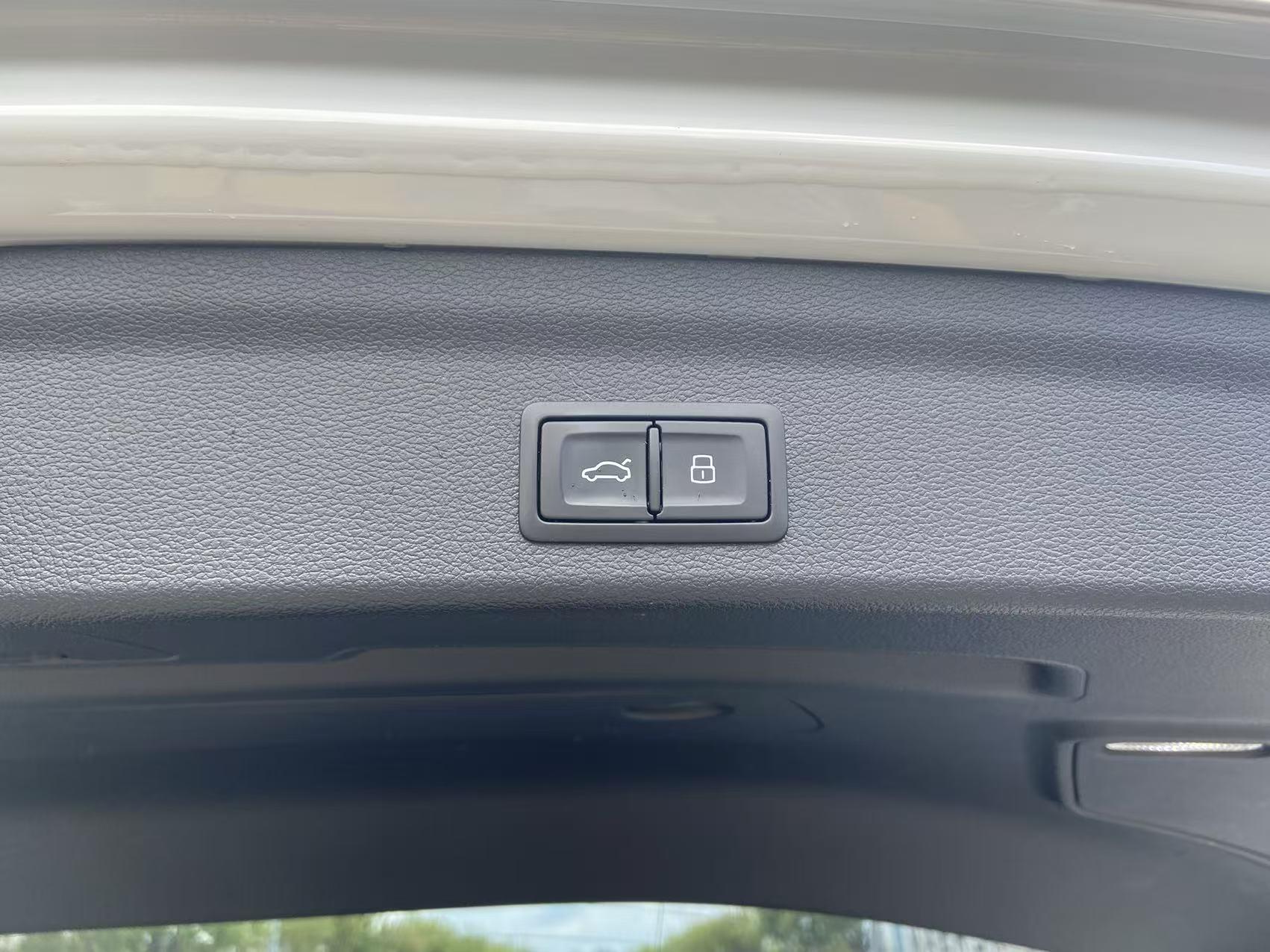 Audi Q3 2022, фото 13