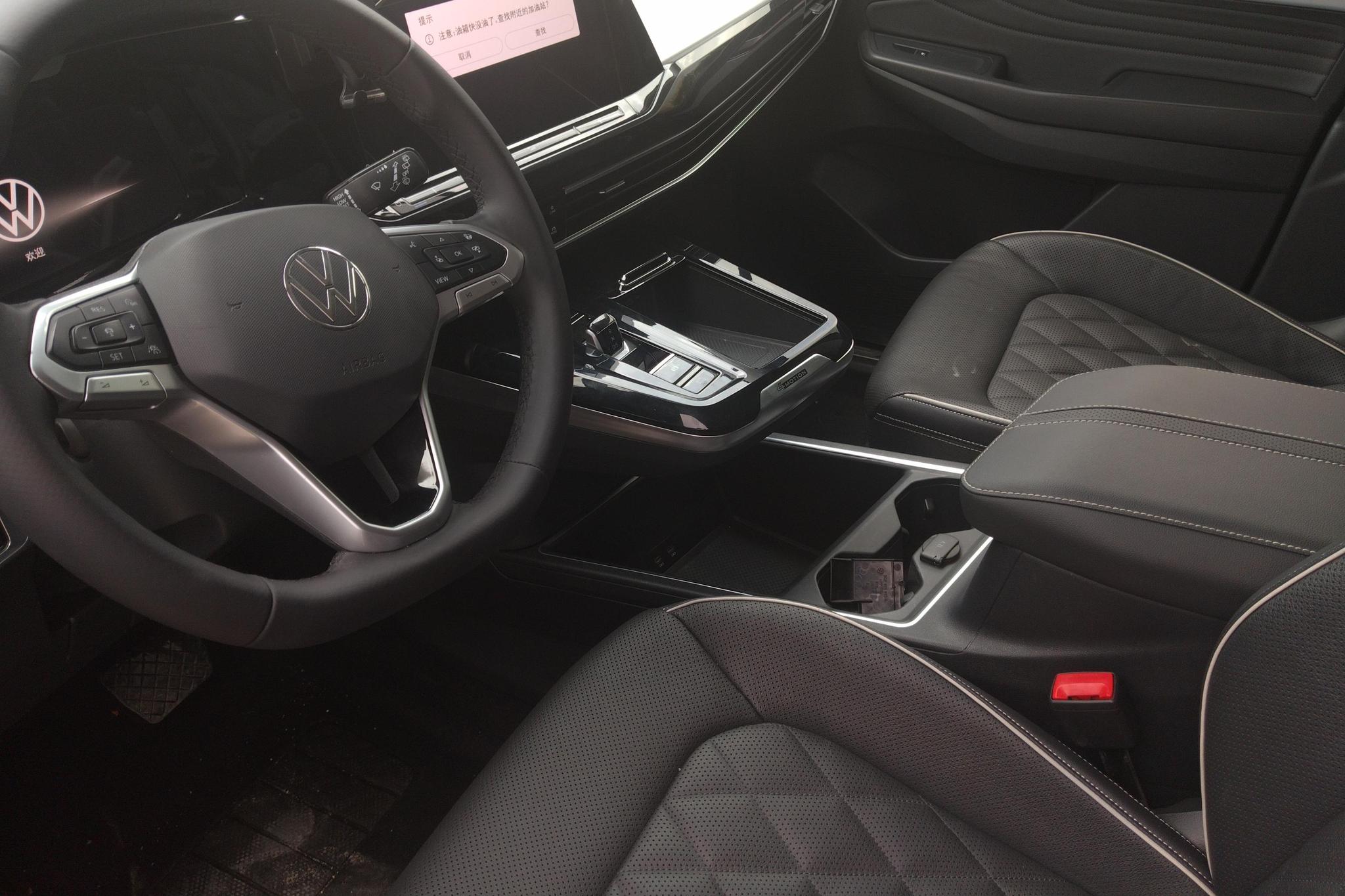 Volkswagen Tiguan 2023, фото 16