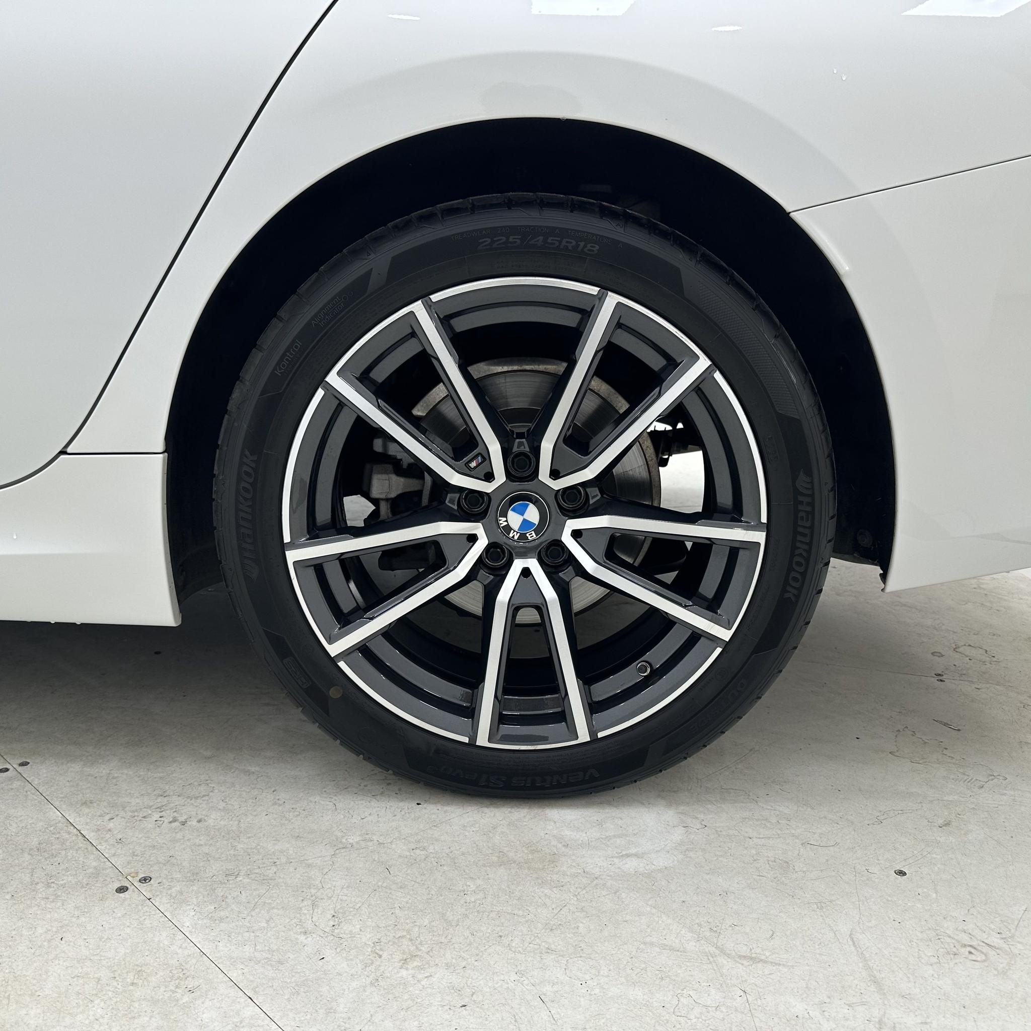 BMW 3 2023, фото 16