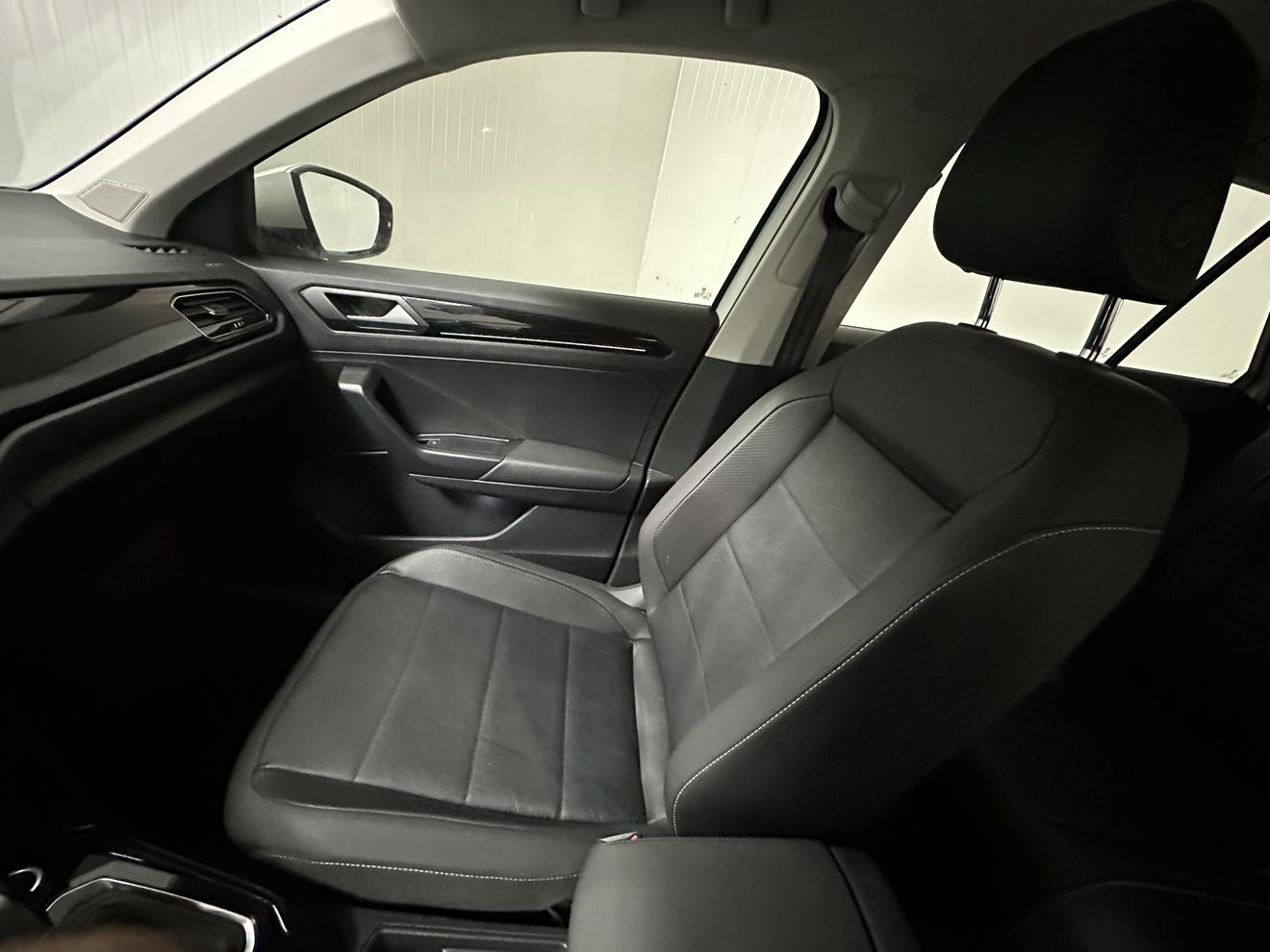 Volkswagen T-Roc 2022, фото 14