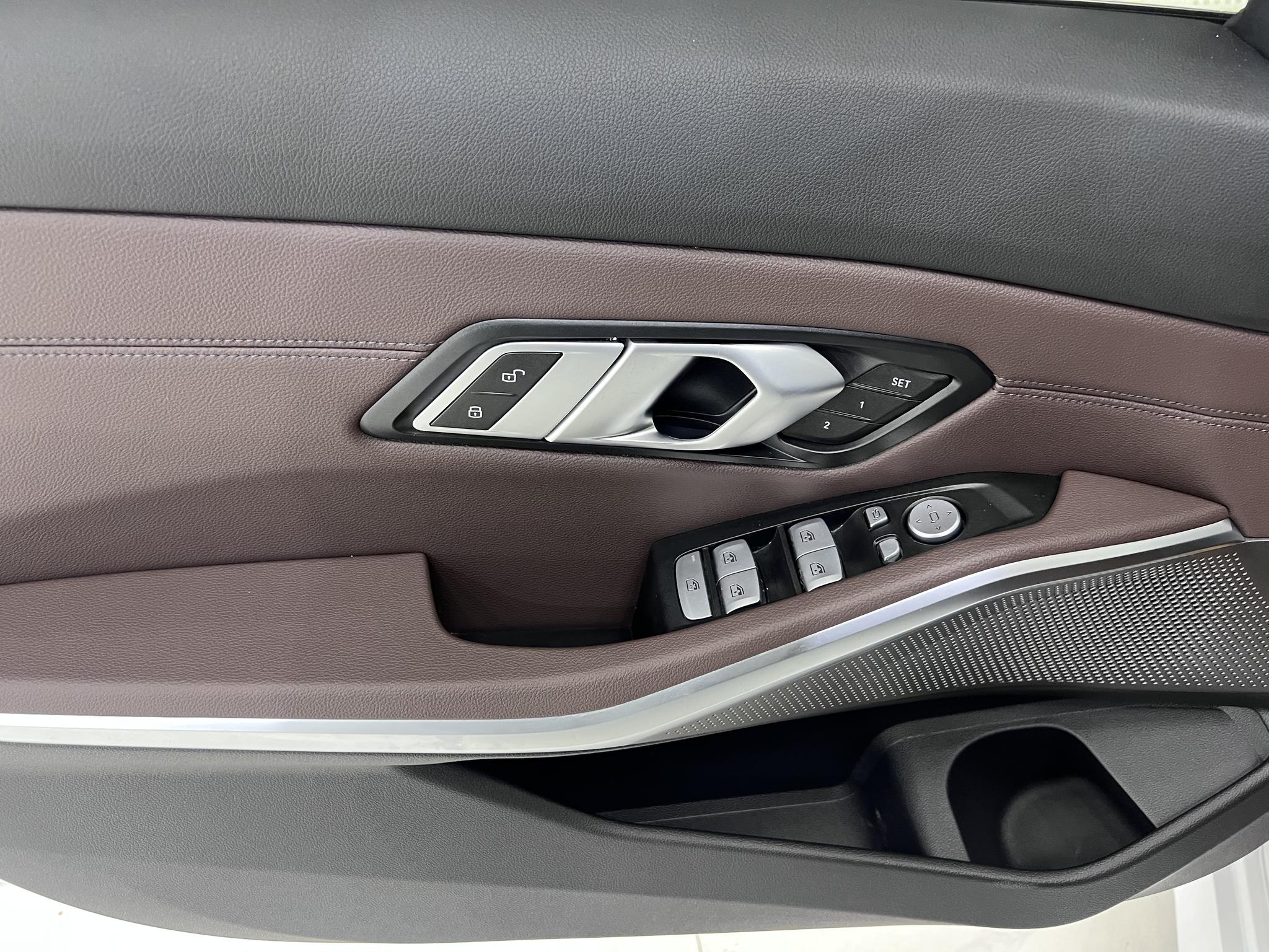 BMW 3 2023, фото 8