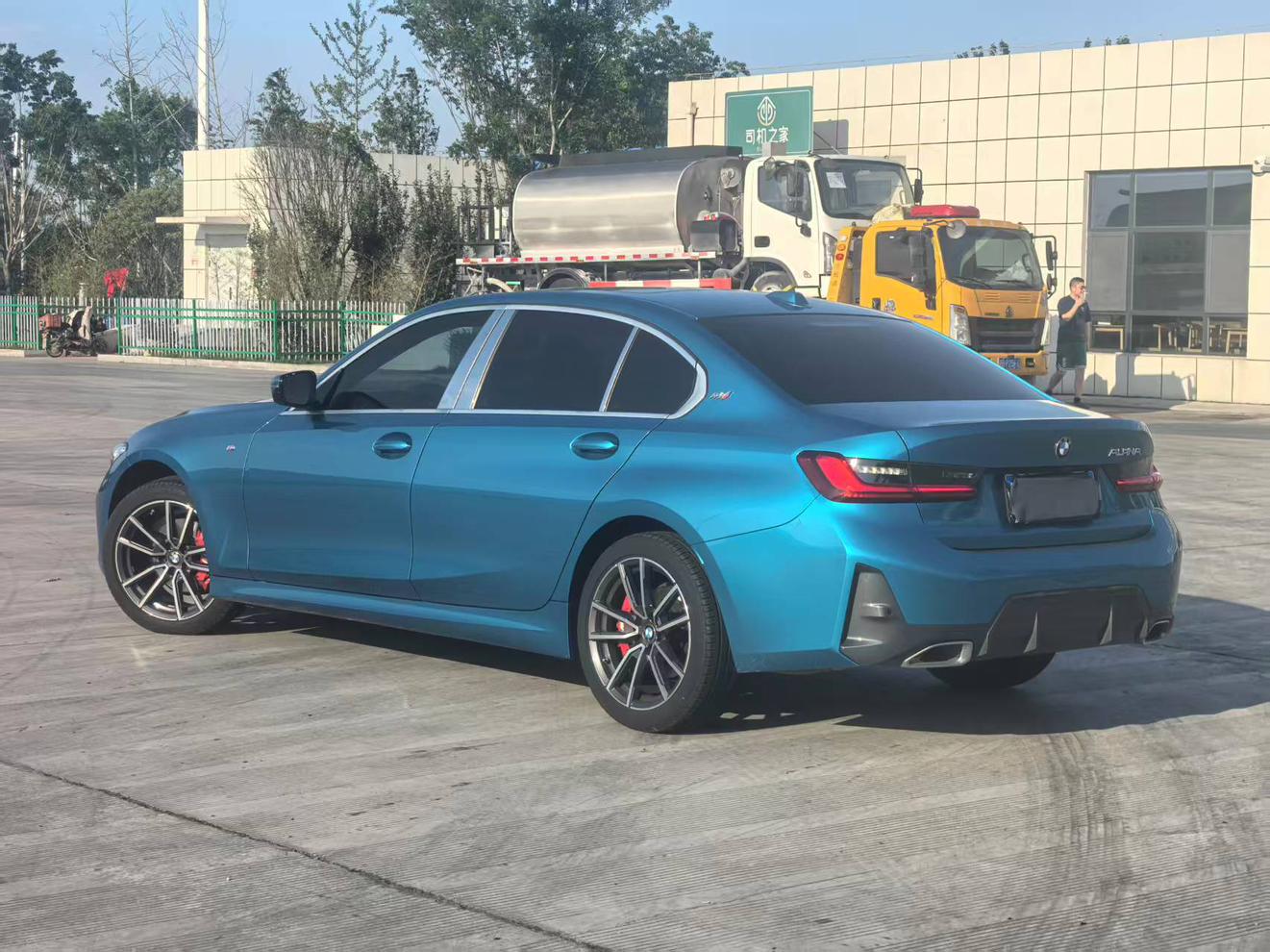BMW 3 2023, фото 4