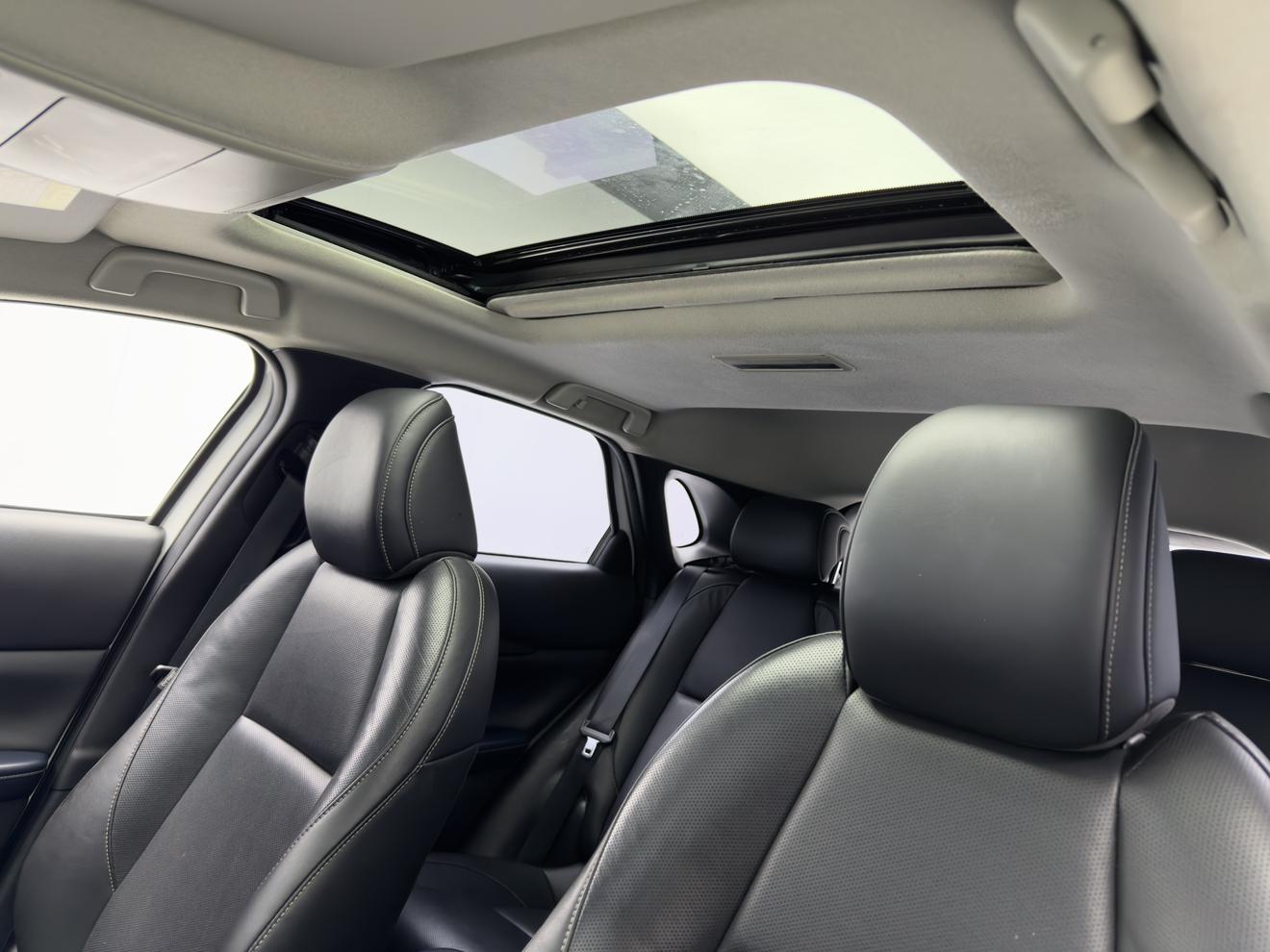 Mazda CX-30 2021, фото 17