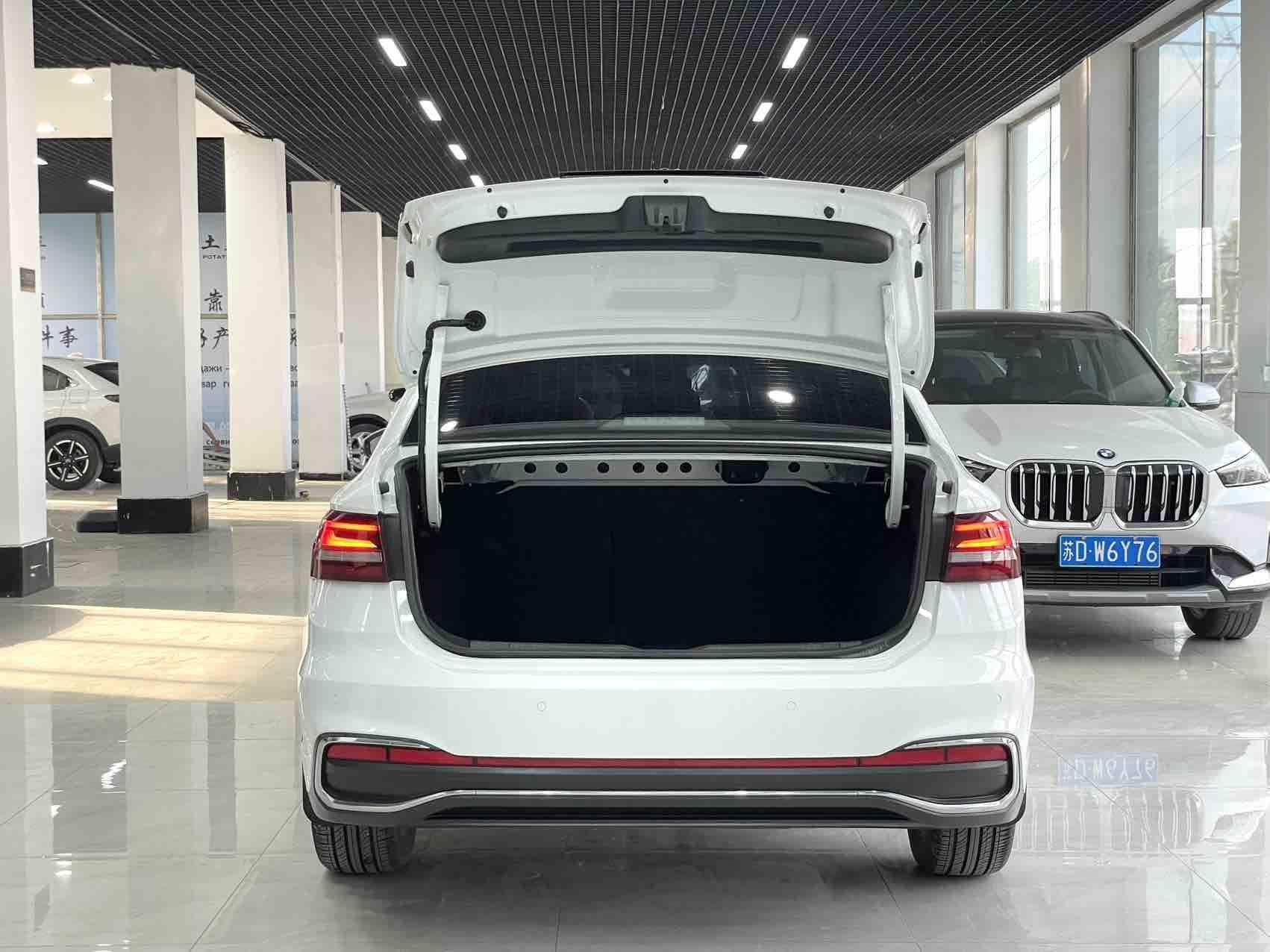 Volkswagen Lavida 2023, фото 15