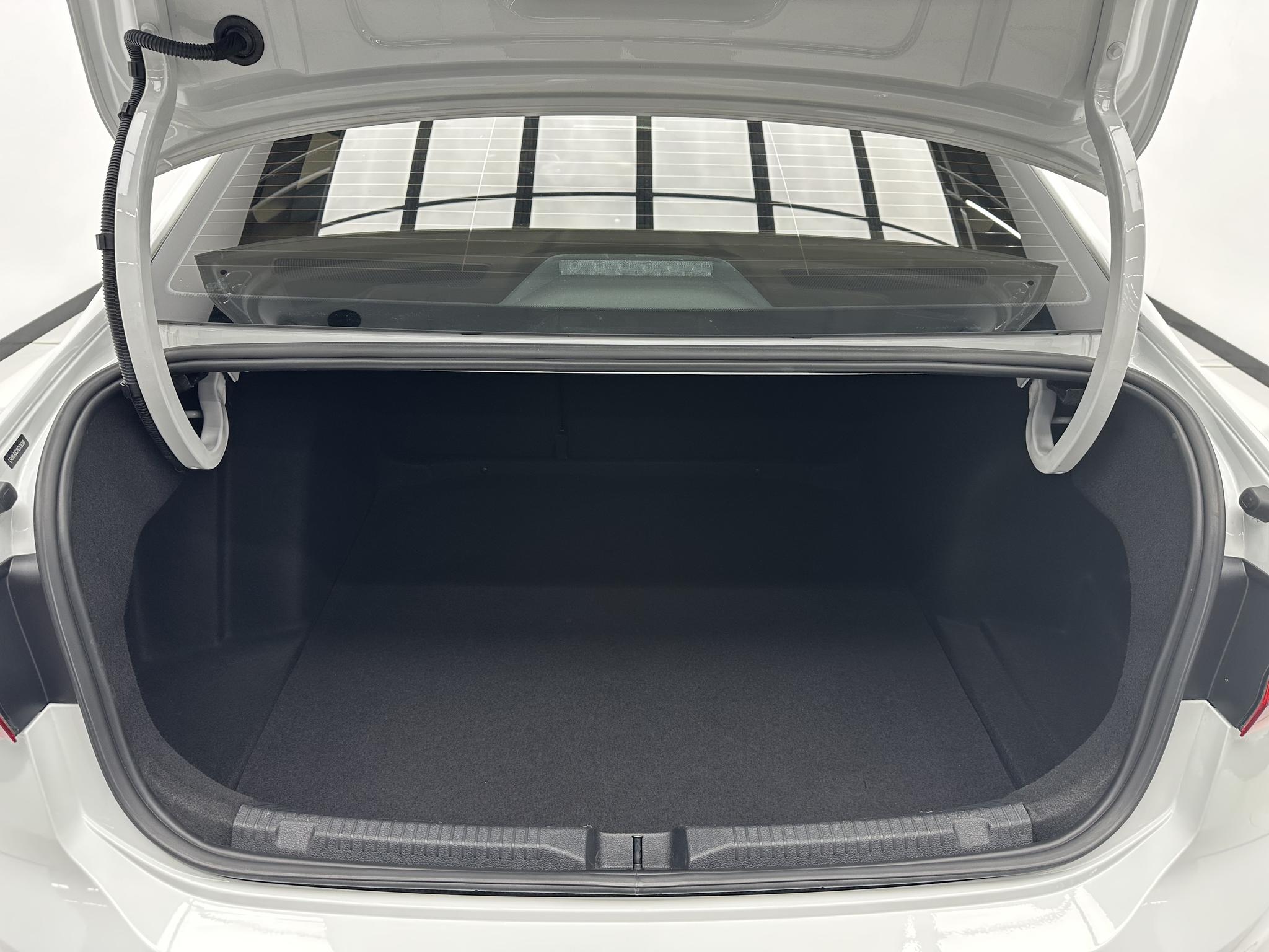 Volkswagen Lavida 2023, фото 17