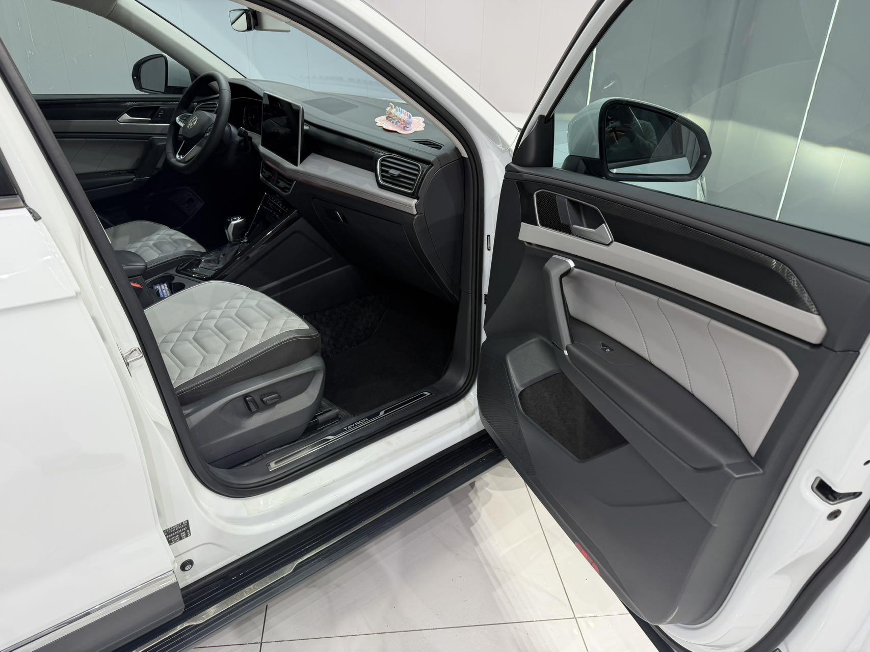 Volkswagen Tayron 2023, фото 17