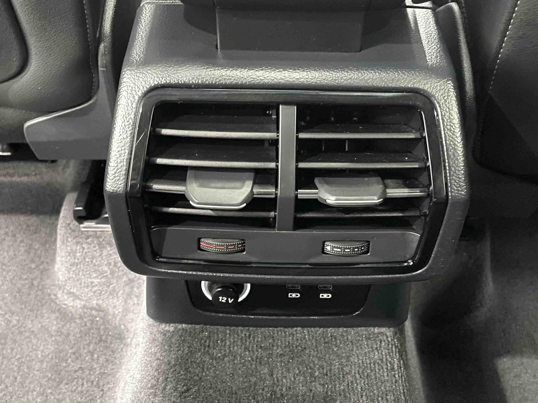 Audi Q3 2022, фото 14