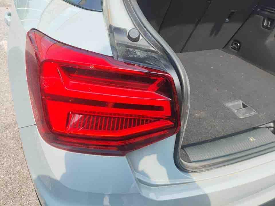 Audi Q2L 2022, фото 9