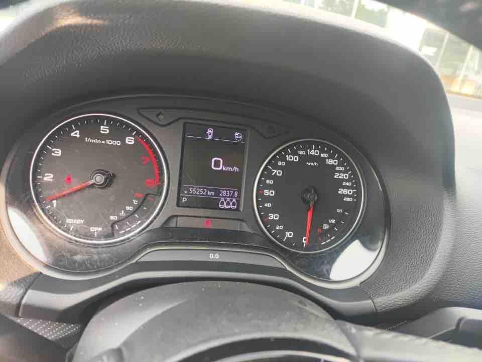 Audi Q2L 2022, фото 13